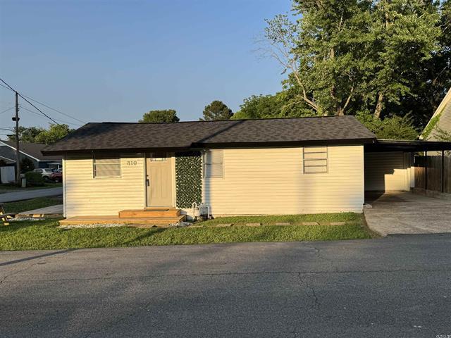 810 N Pear  Searcy, AR