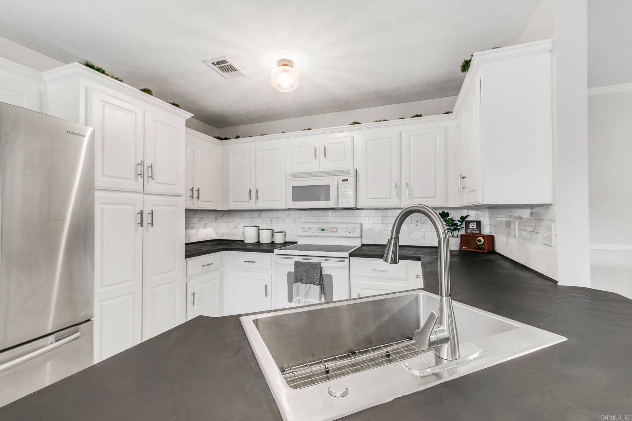 70  Rosebud  Cabot, AR