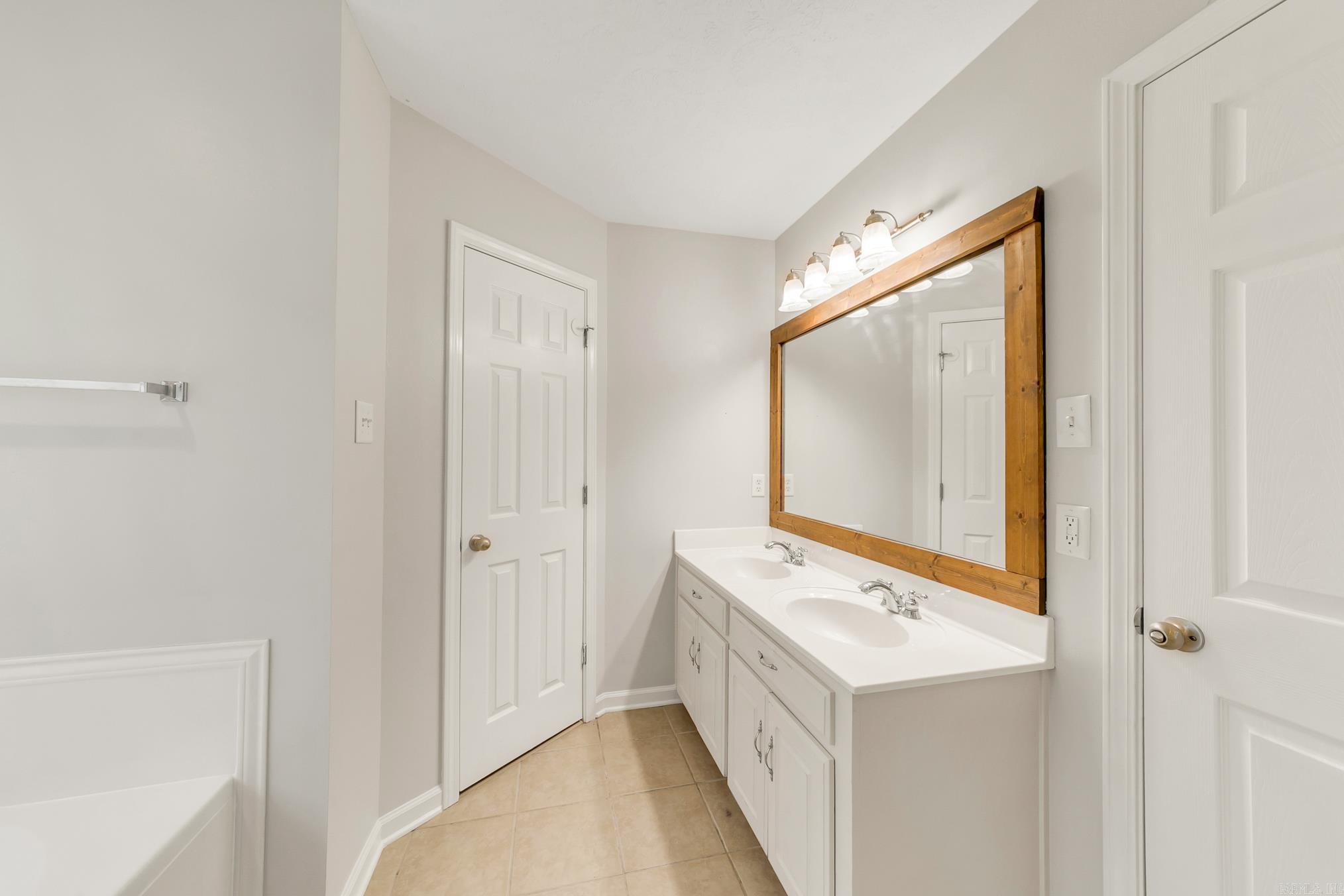 70  Rosebud  Cabot, AR