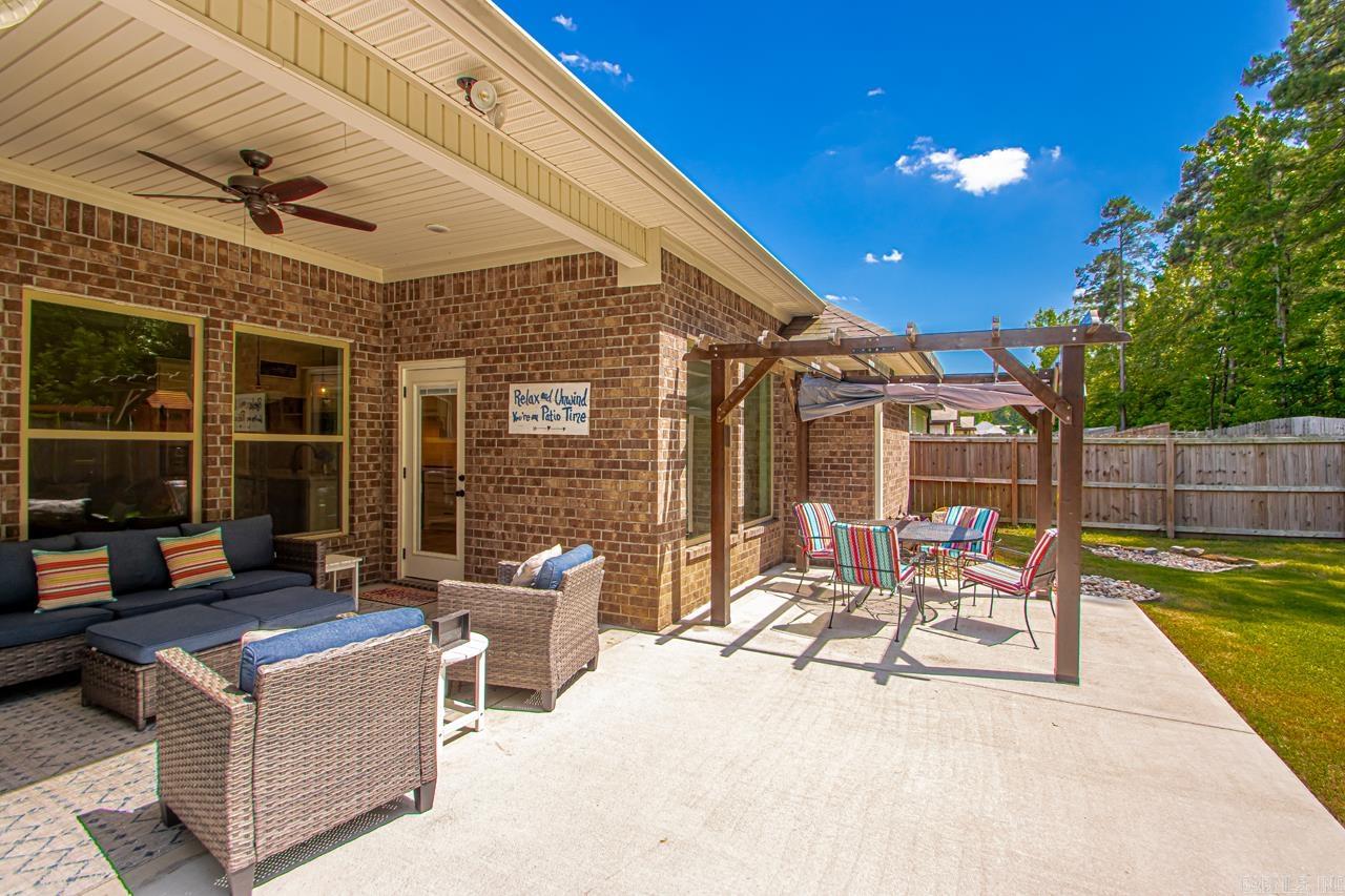 1449  Woolridge  Benton, AR