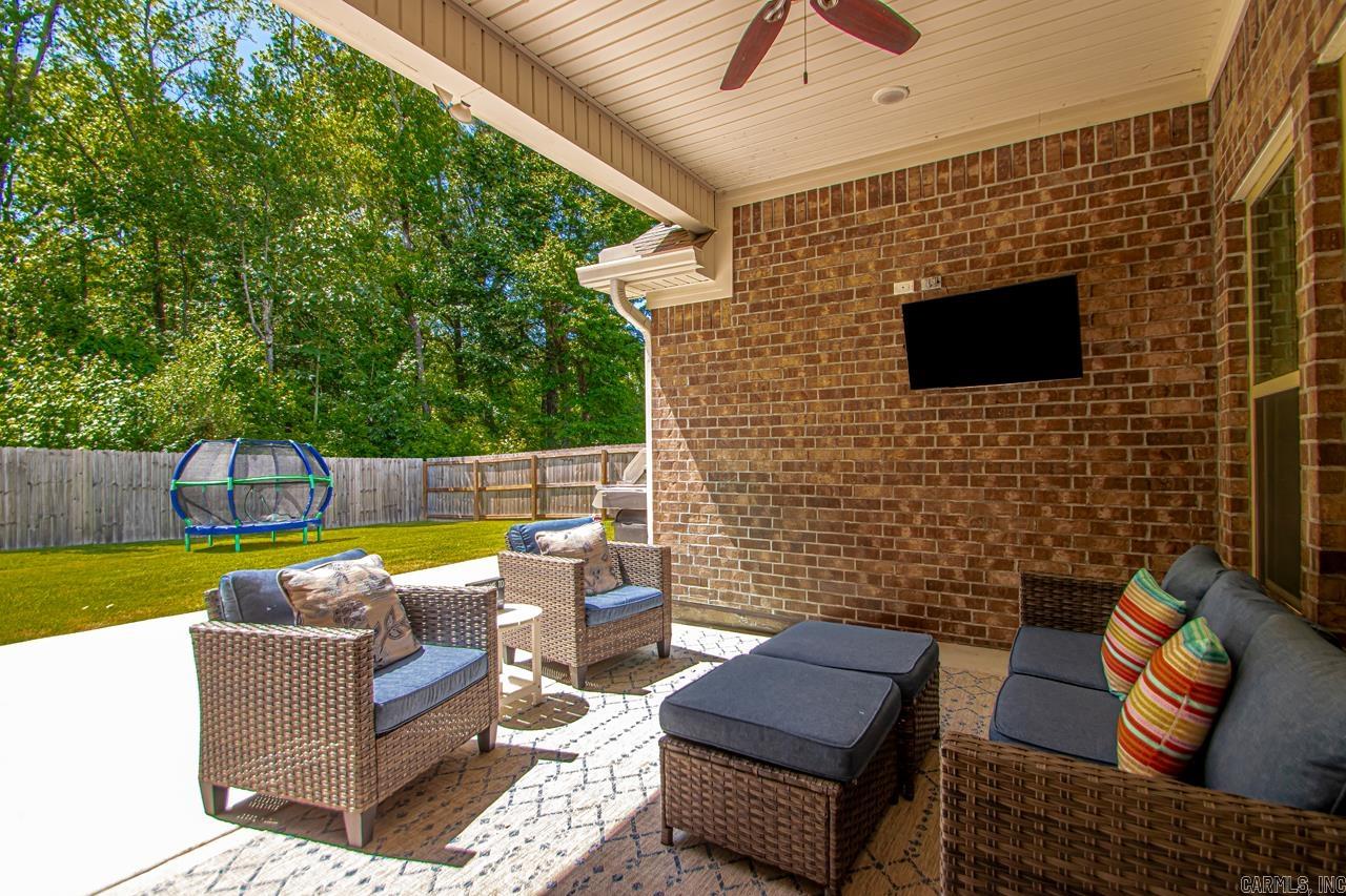 1449  Woolridge  Benton, AR