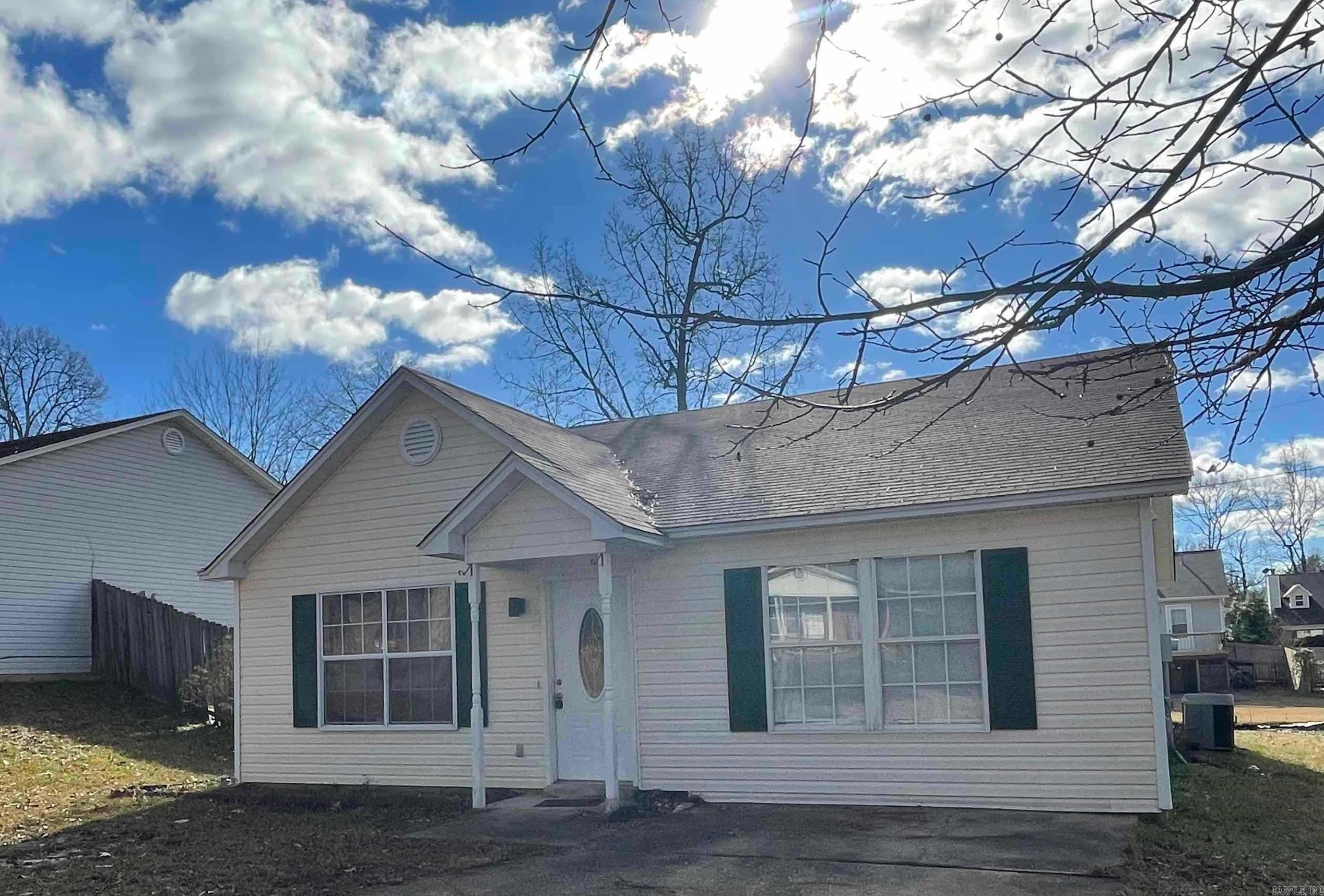 1117  Troy  Benton, AR