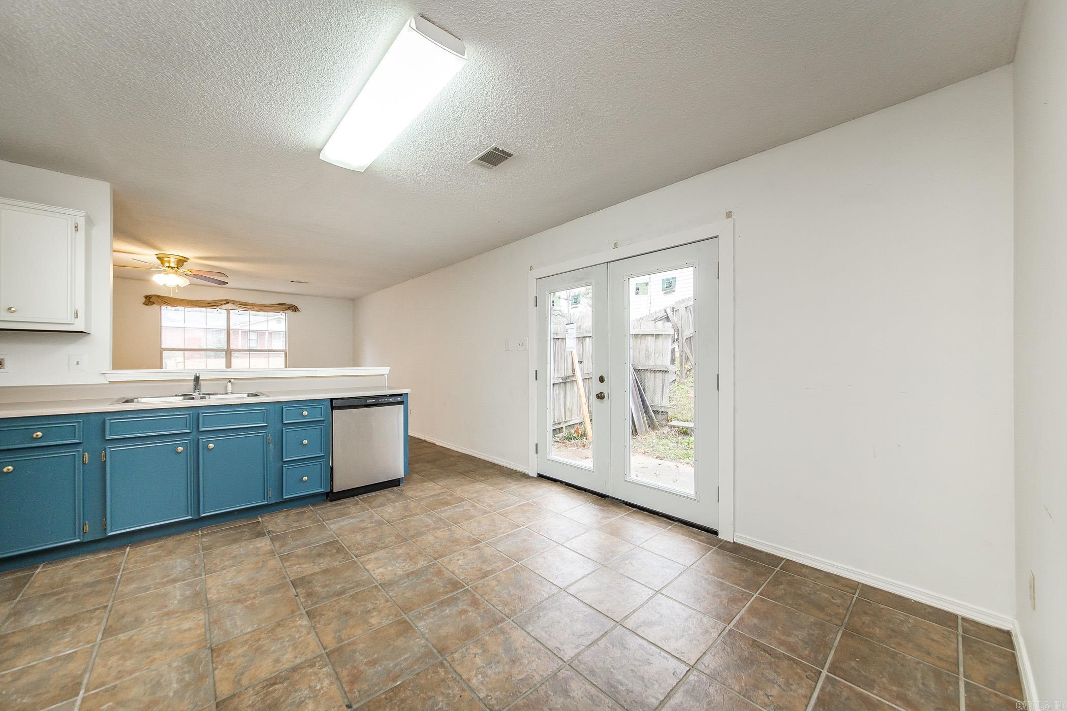 1117  Troy  Benton, AR