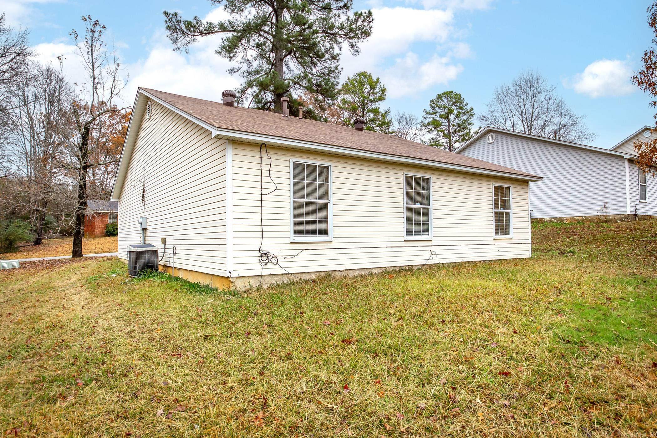 1117  Troy  Benton, AR