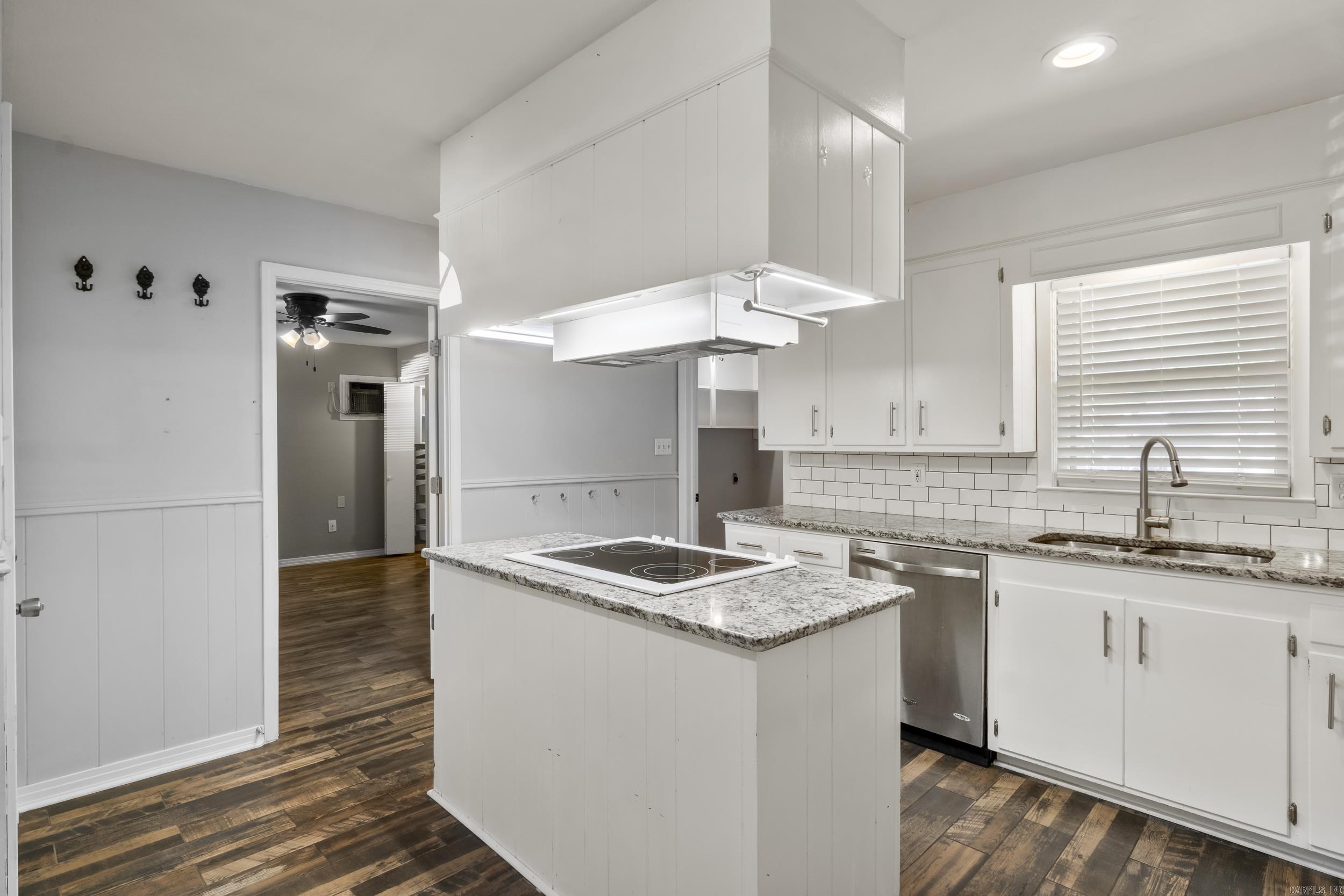 6  Lynwood Dr  Searcy, AR