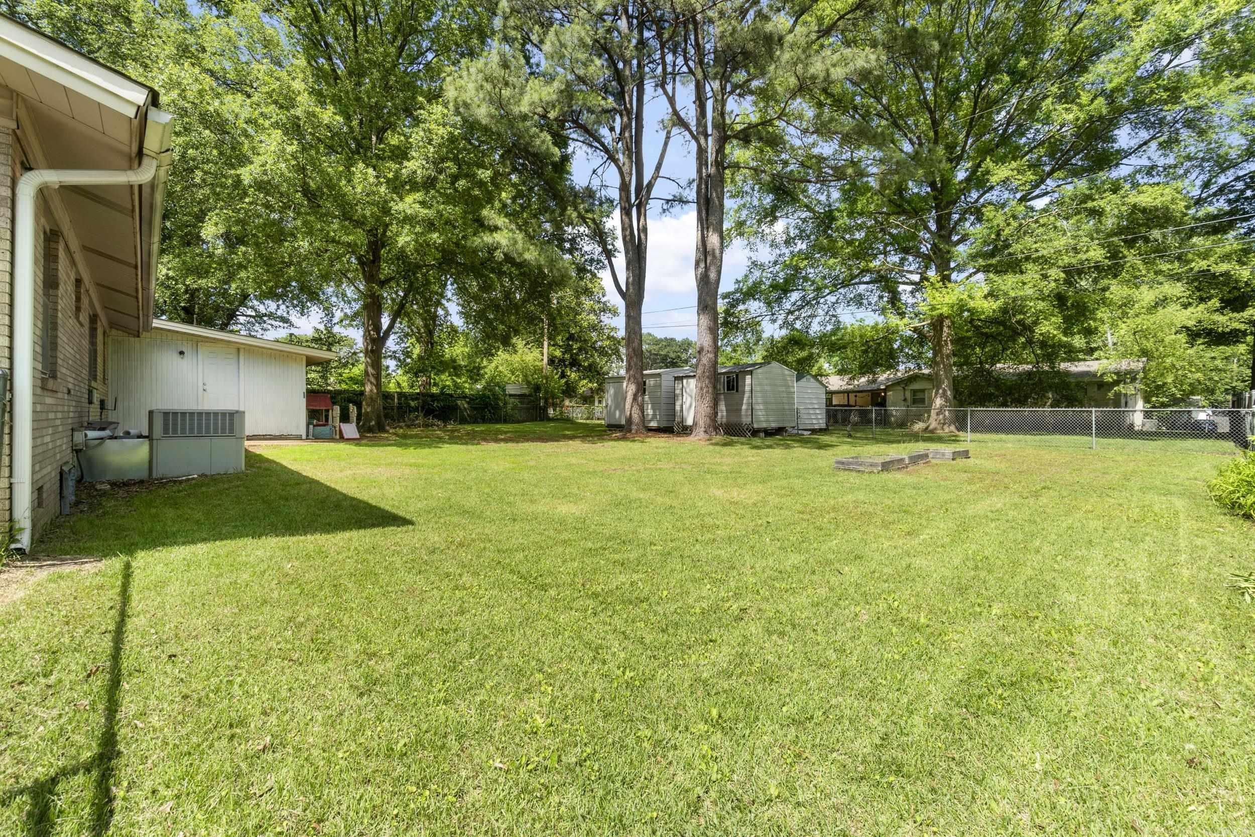 6  Lynwood Dr  Searcy, AR