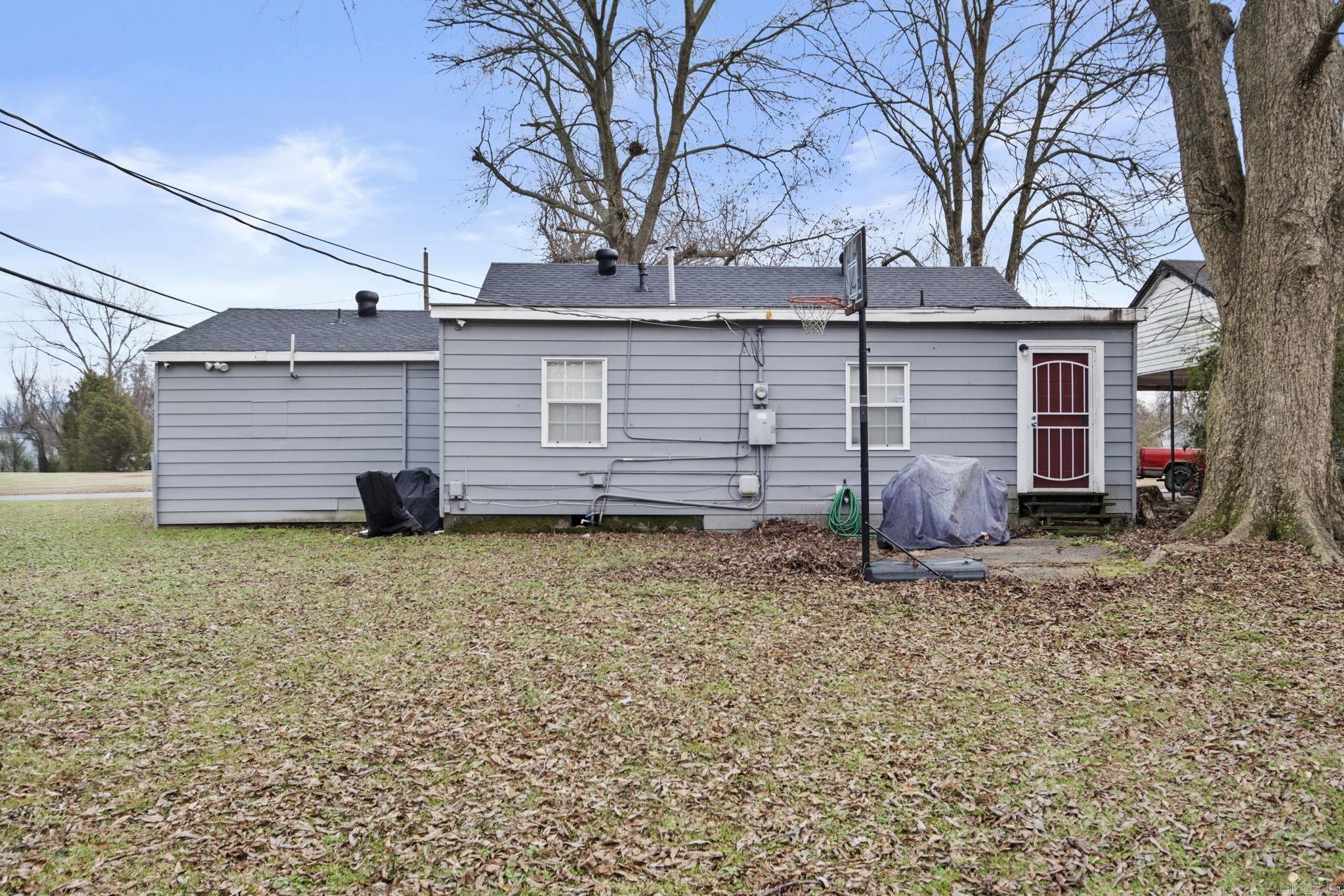 100  Saunders  North Little Rock, AR