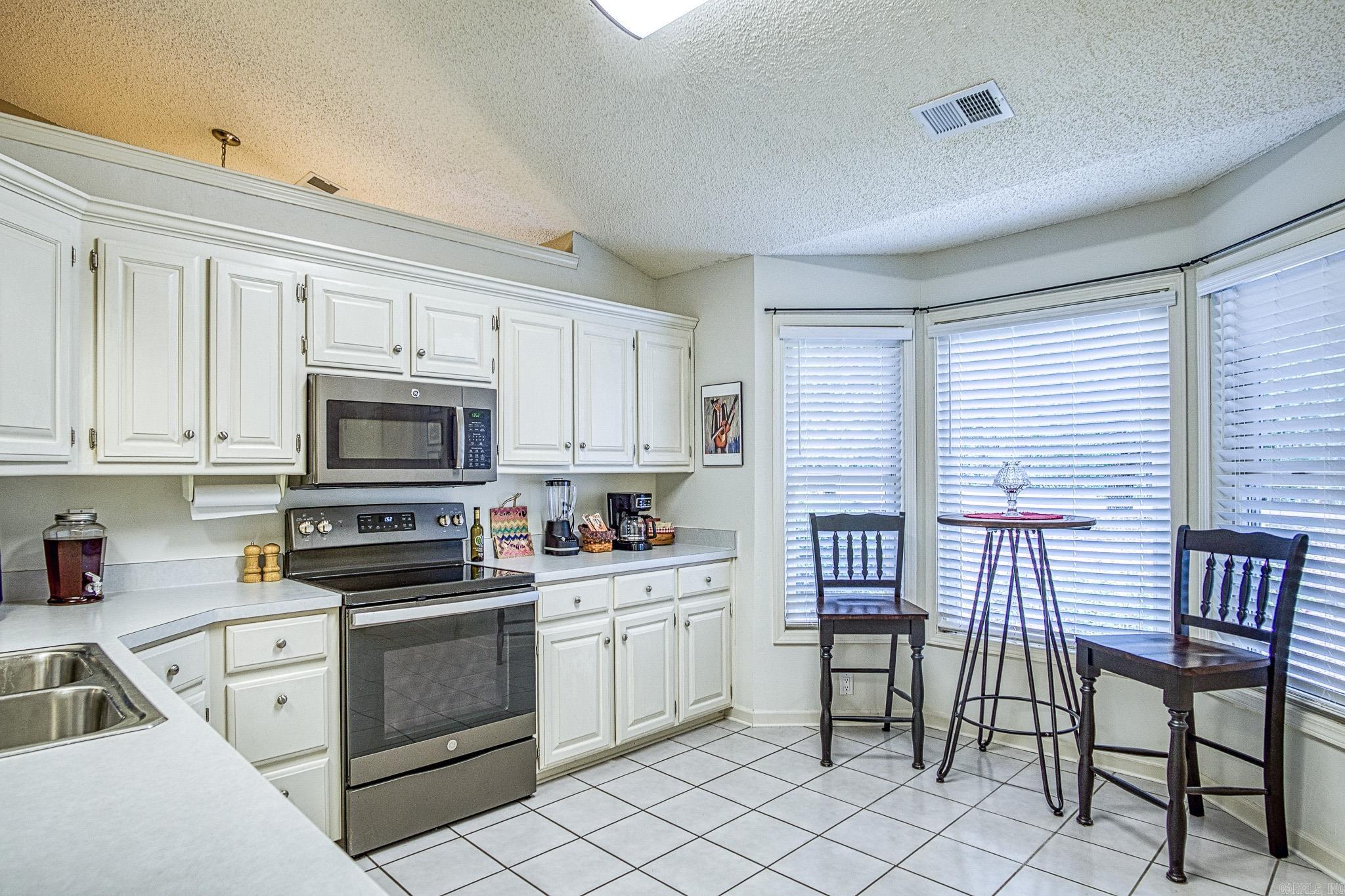 6  Capricho  Hot Springs Village, AR