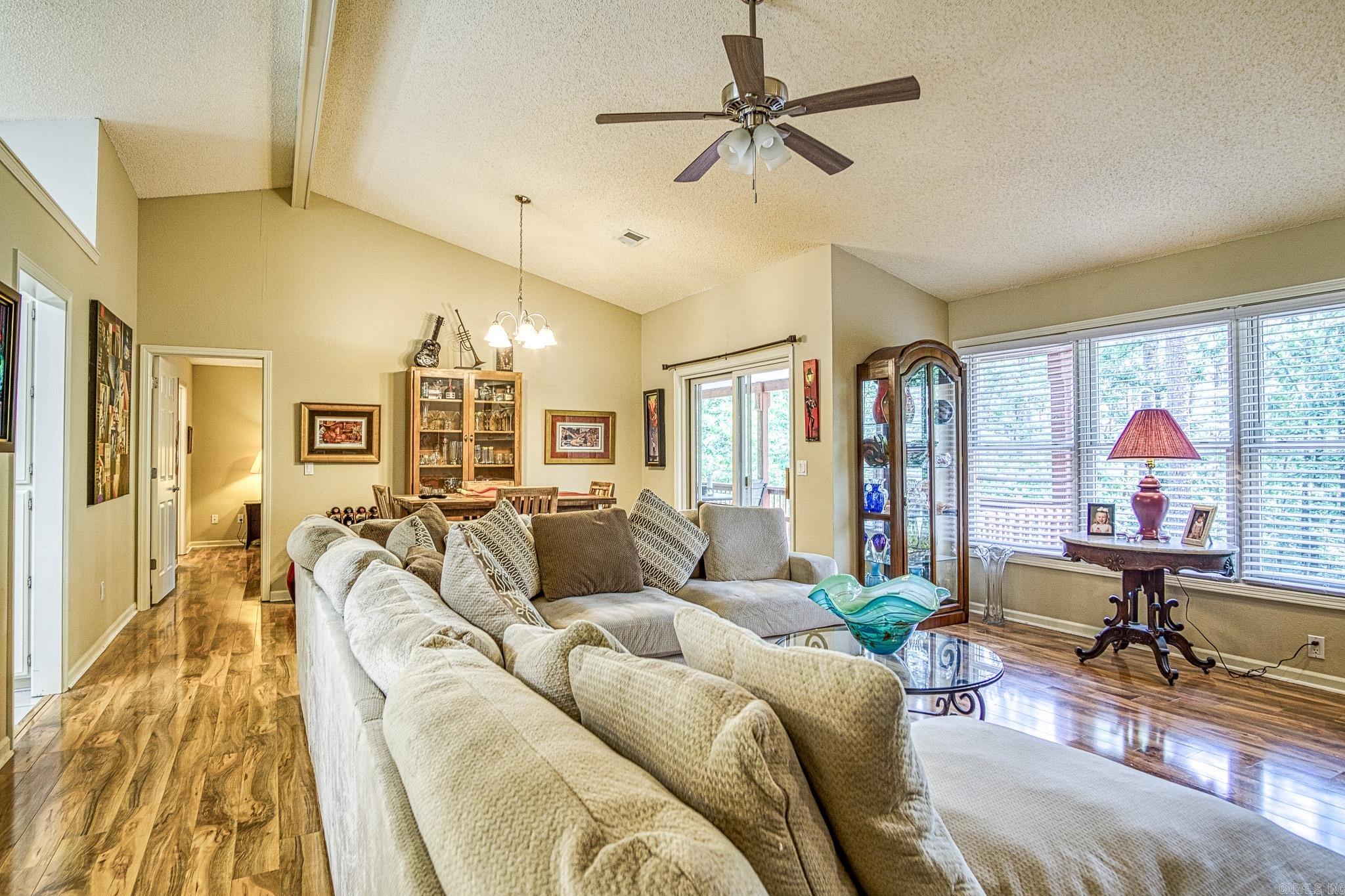 6  Capricho  Hot Springs Village, AR