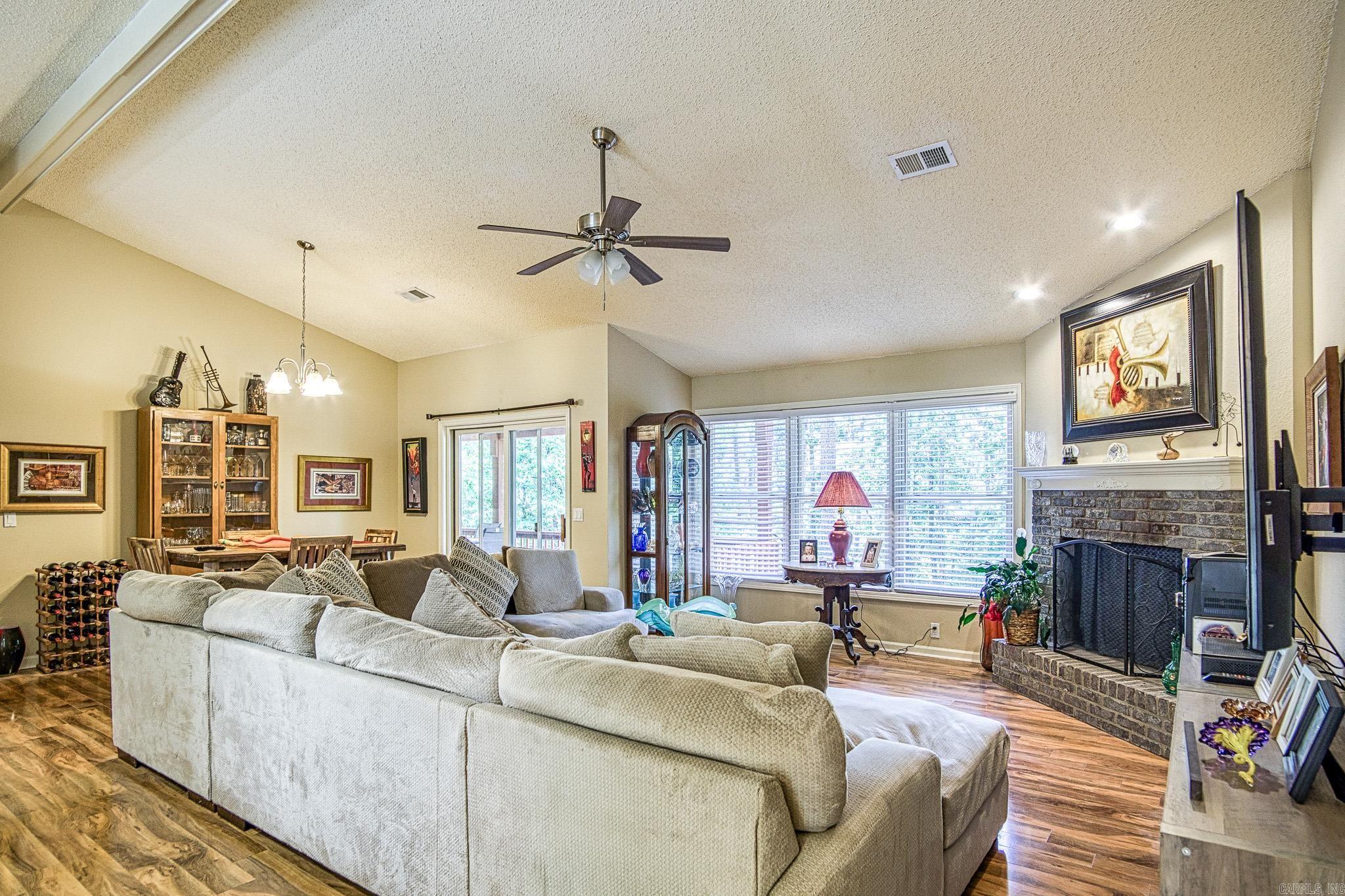 6  Capricho  Hot Springs Village, AR