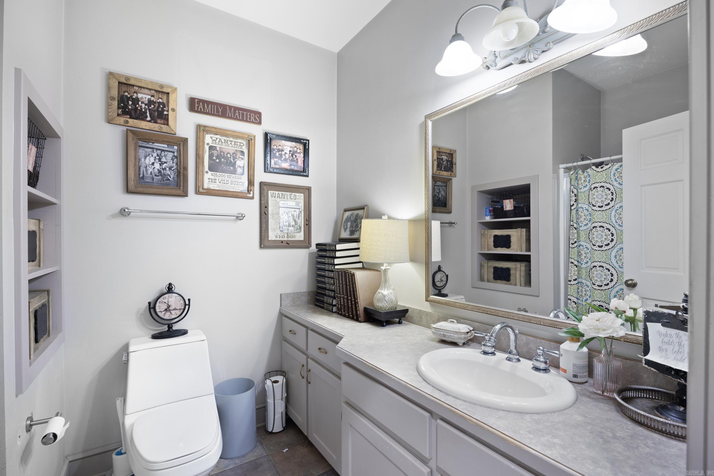 407  Dove  Russellville, AR