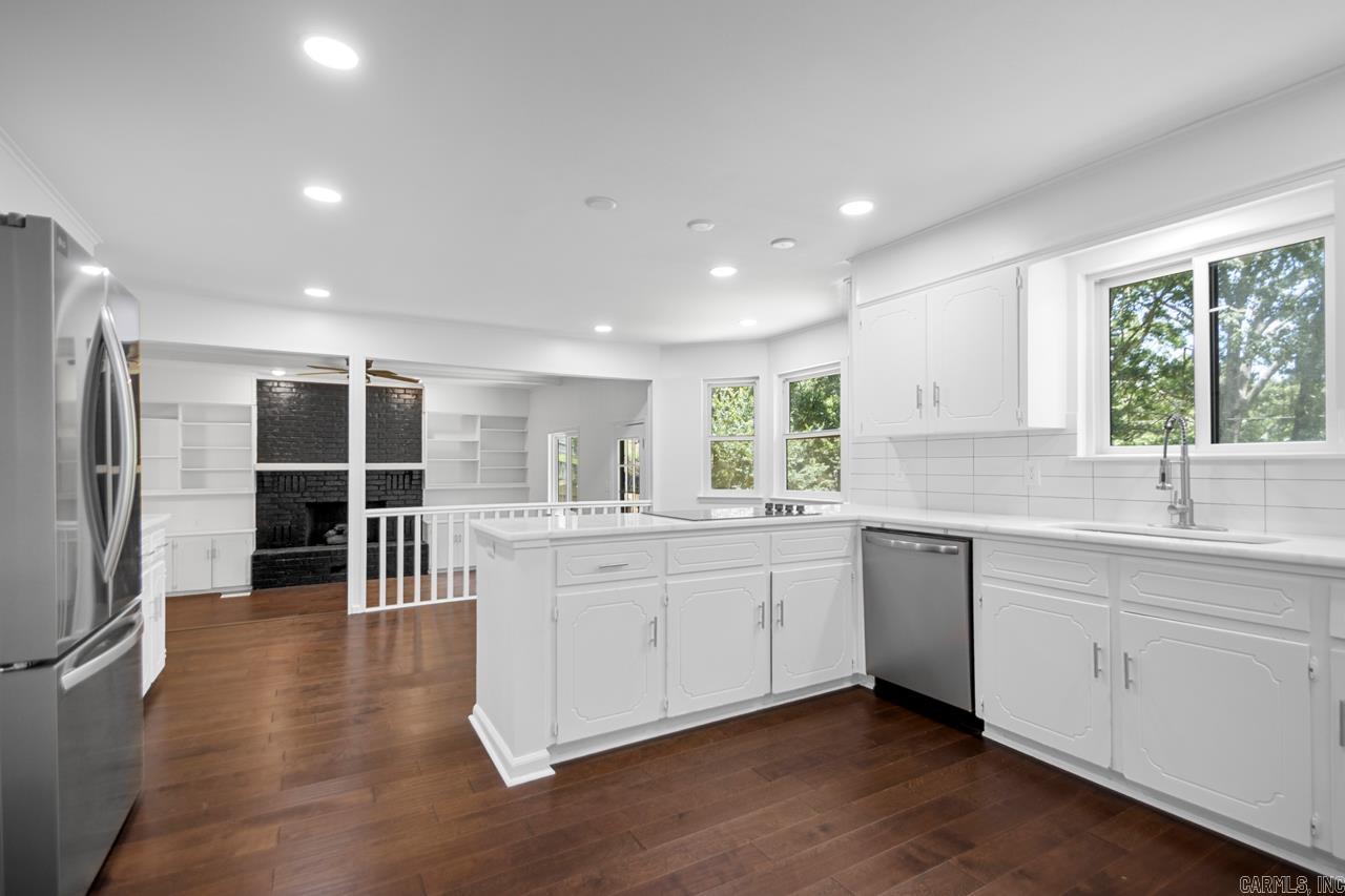 3  Poydras  Little Rock, AR