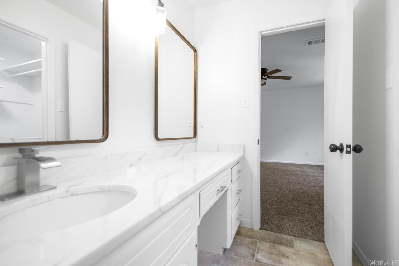 3  Poydras  Little Rock, AR