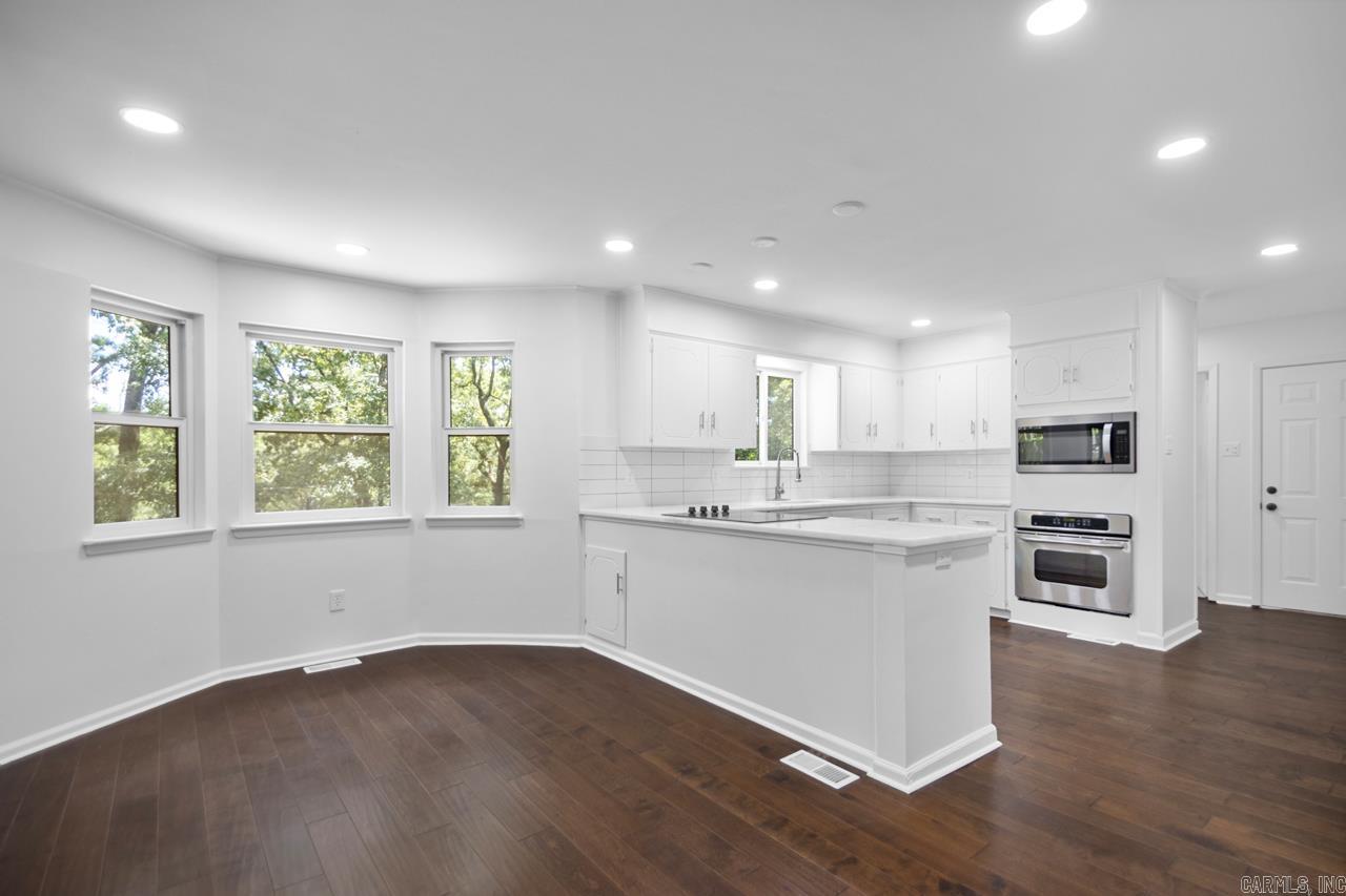 3  Poydras  Little Rock, AR