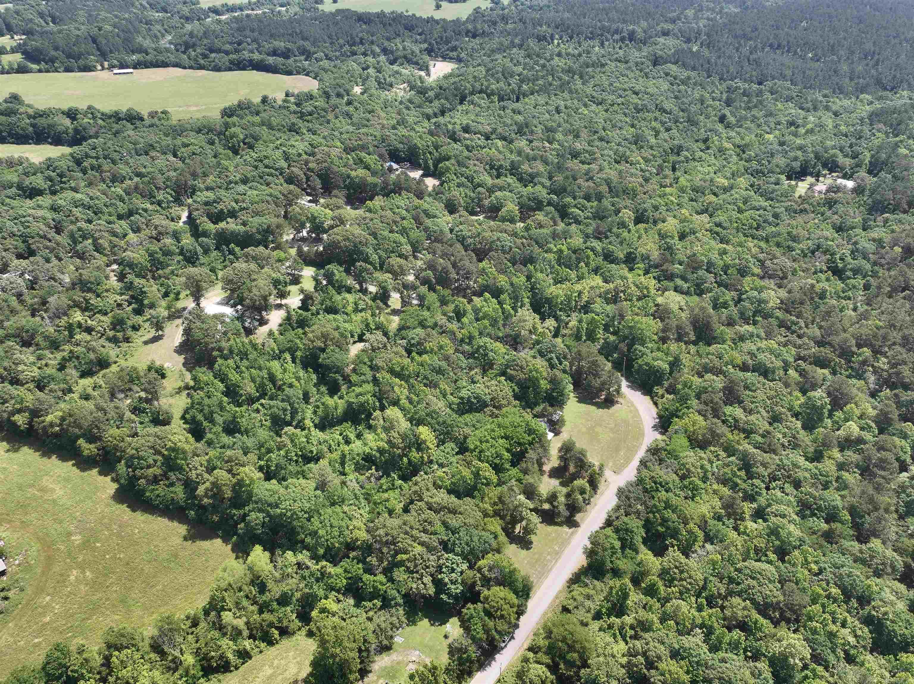21  CHRIS ROAD  Amity, AR