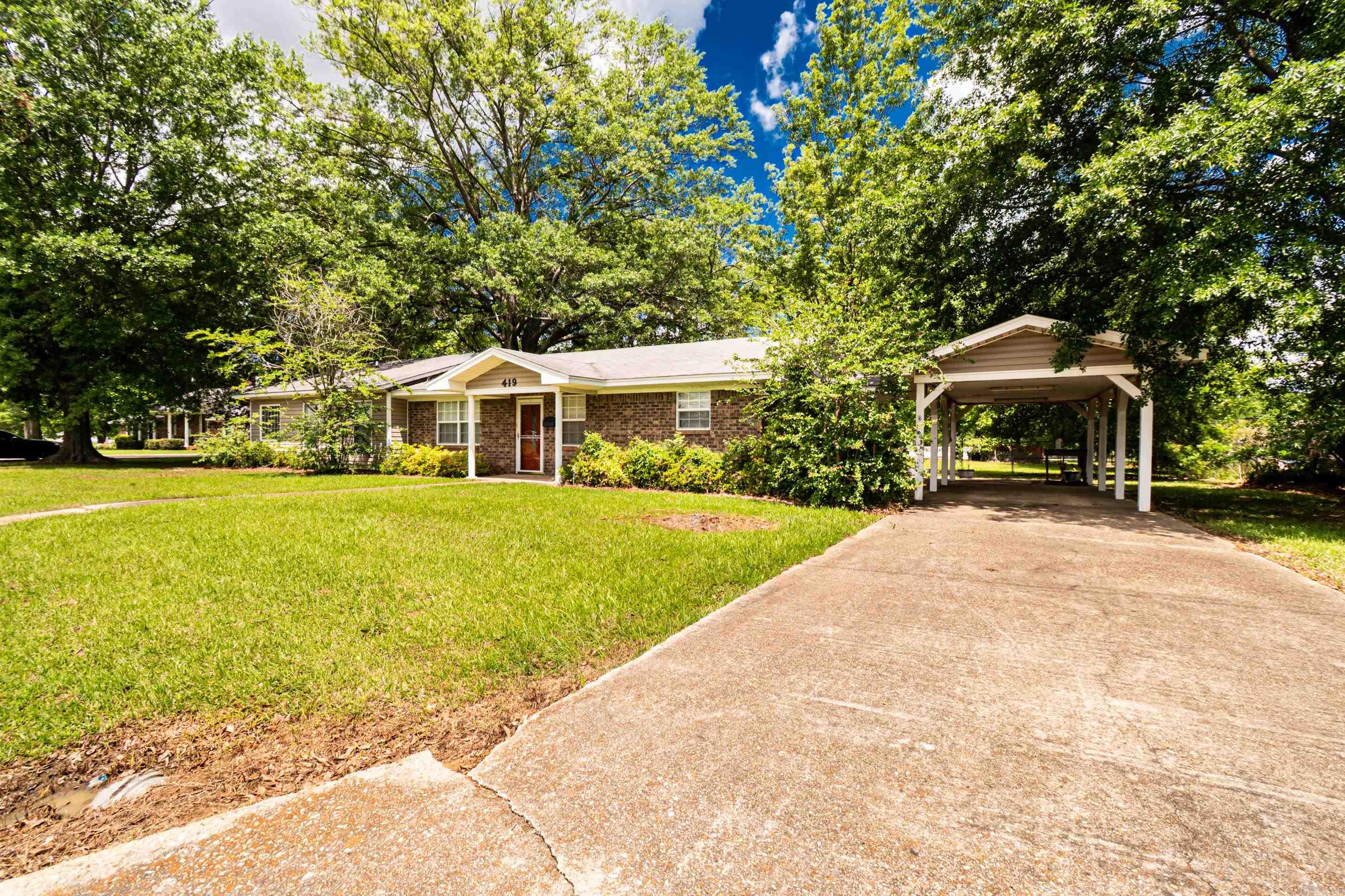 411 E Railroad St  Hamburg, AR