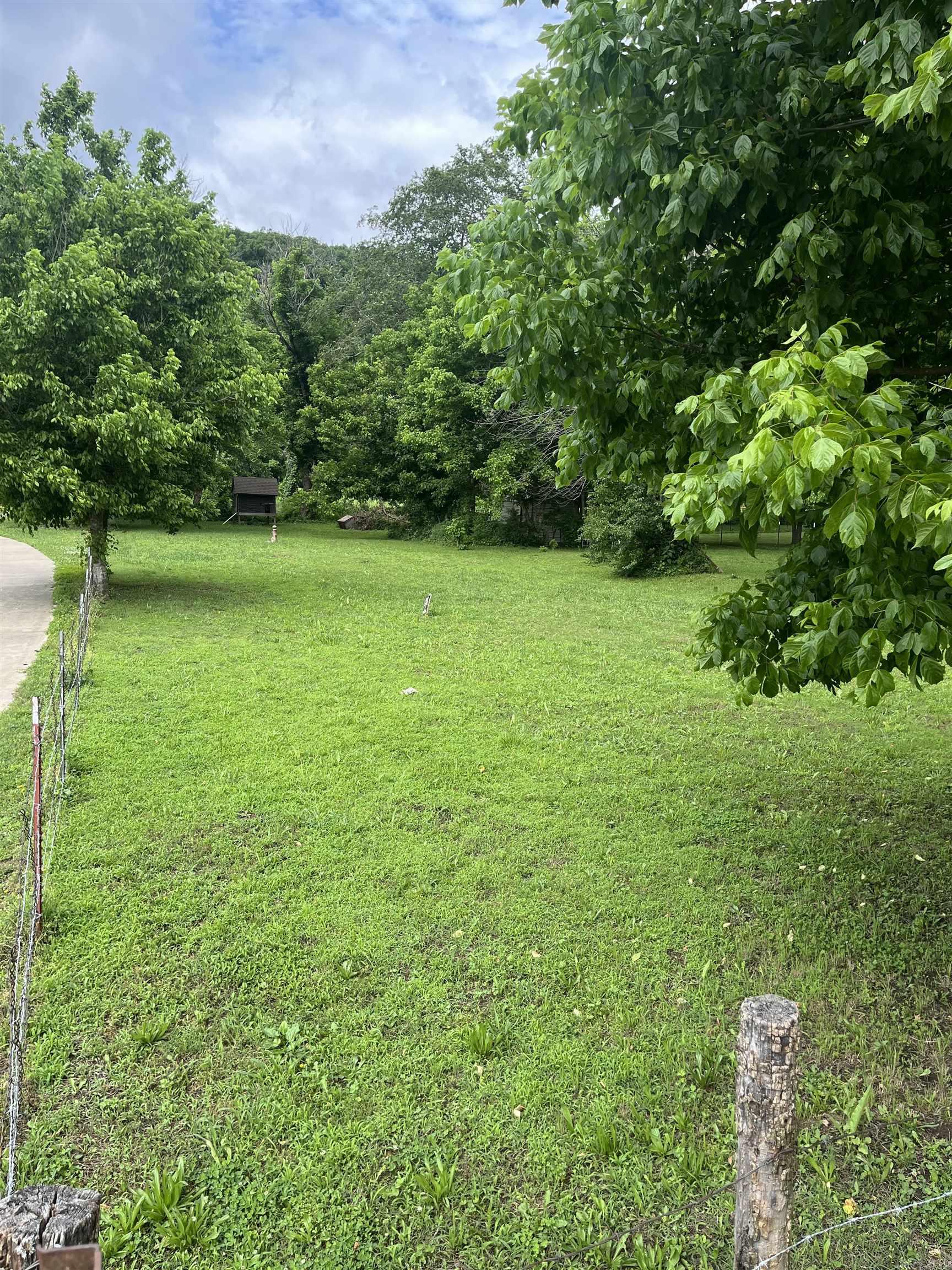 106  Limestone Street  Leslie, AR