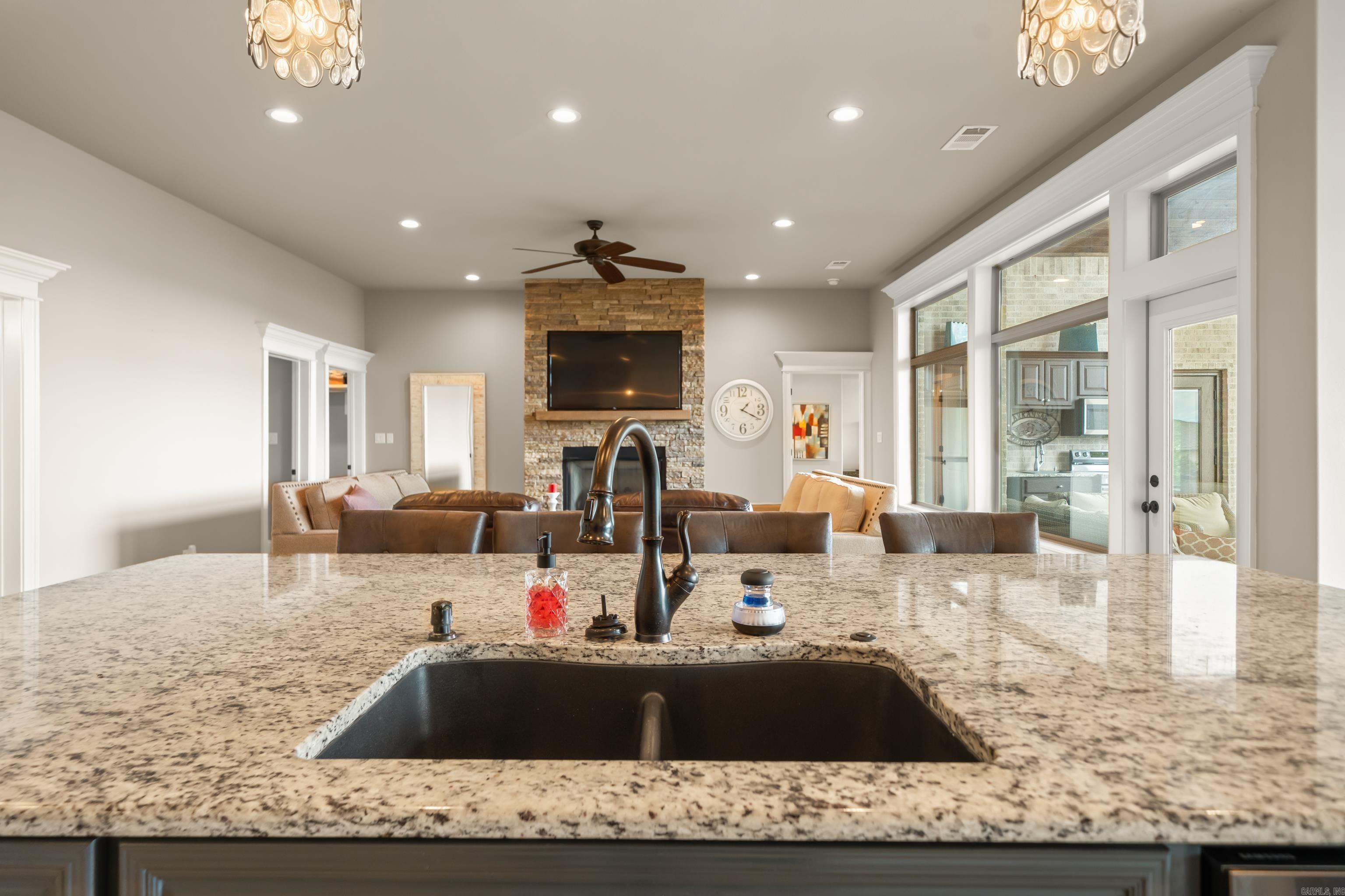 114  Sandal  Hot Springs, AR