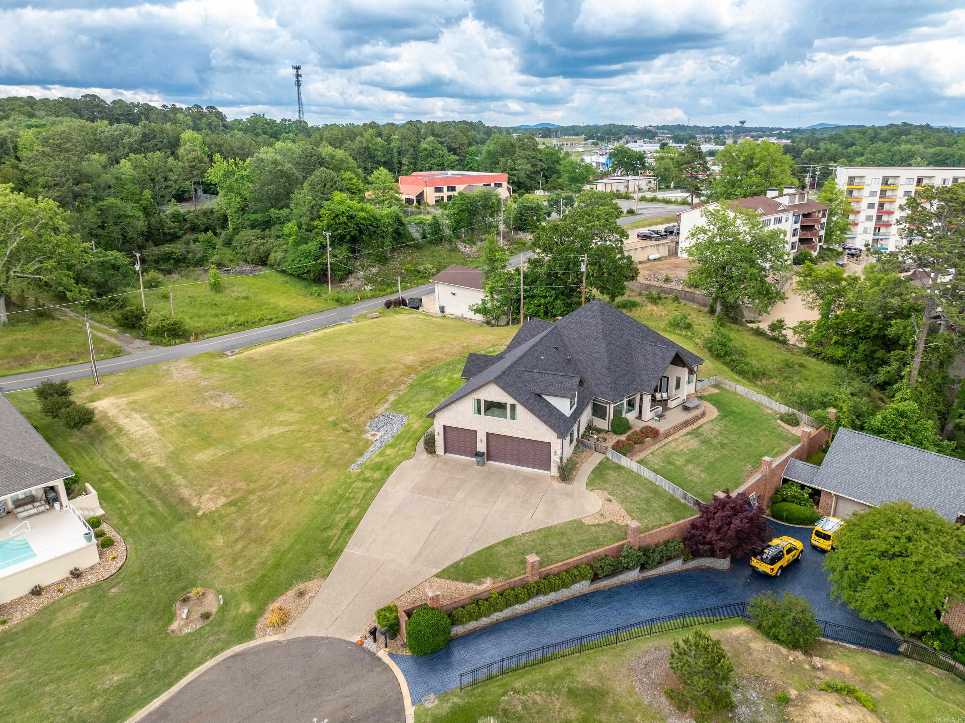 114  Sandal  Hot Springs, AR