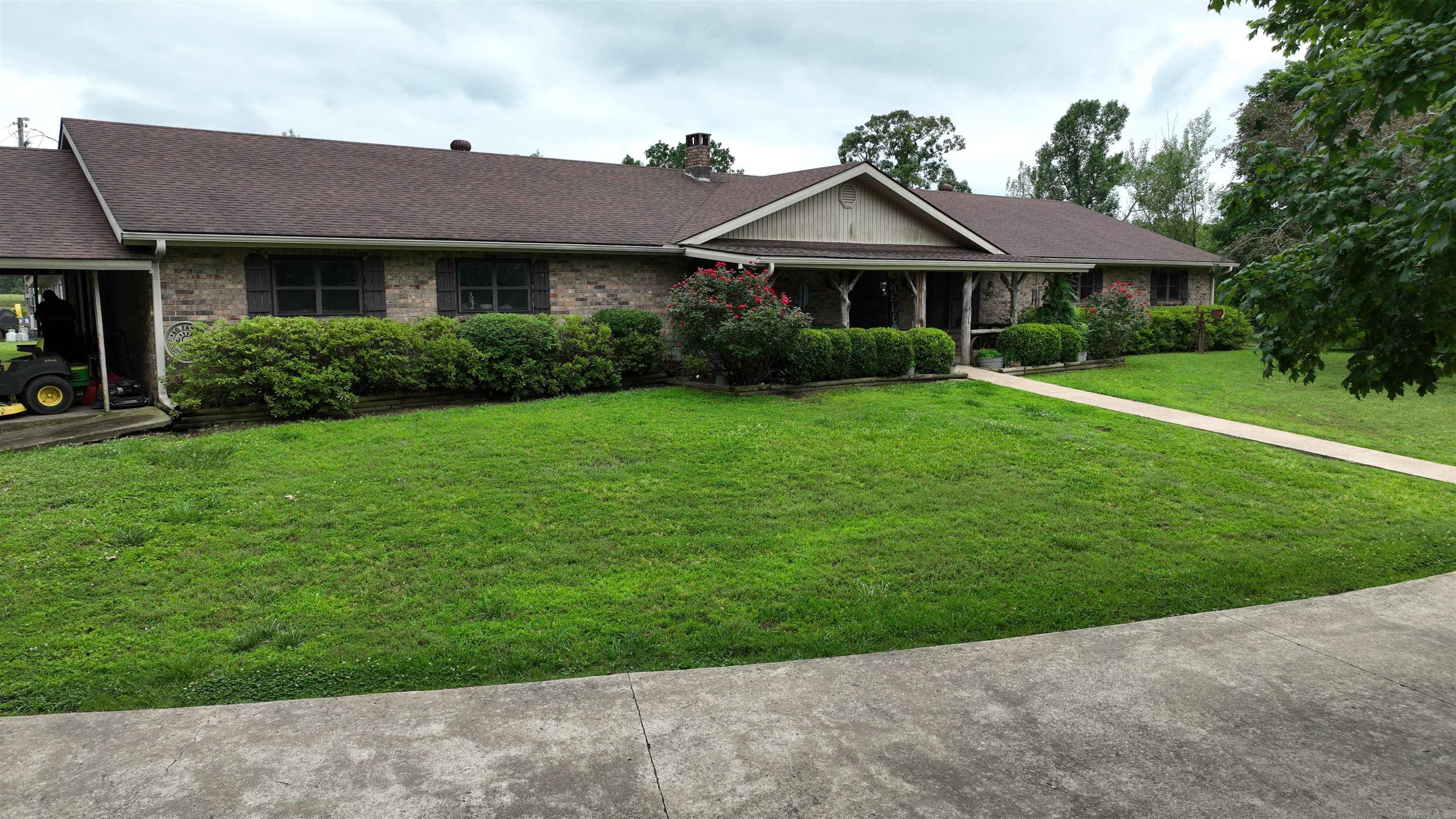 113 Myers Lane Mena, AR 71953