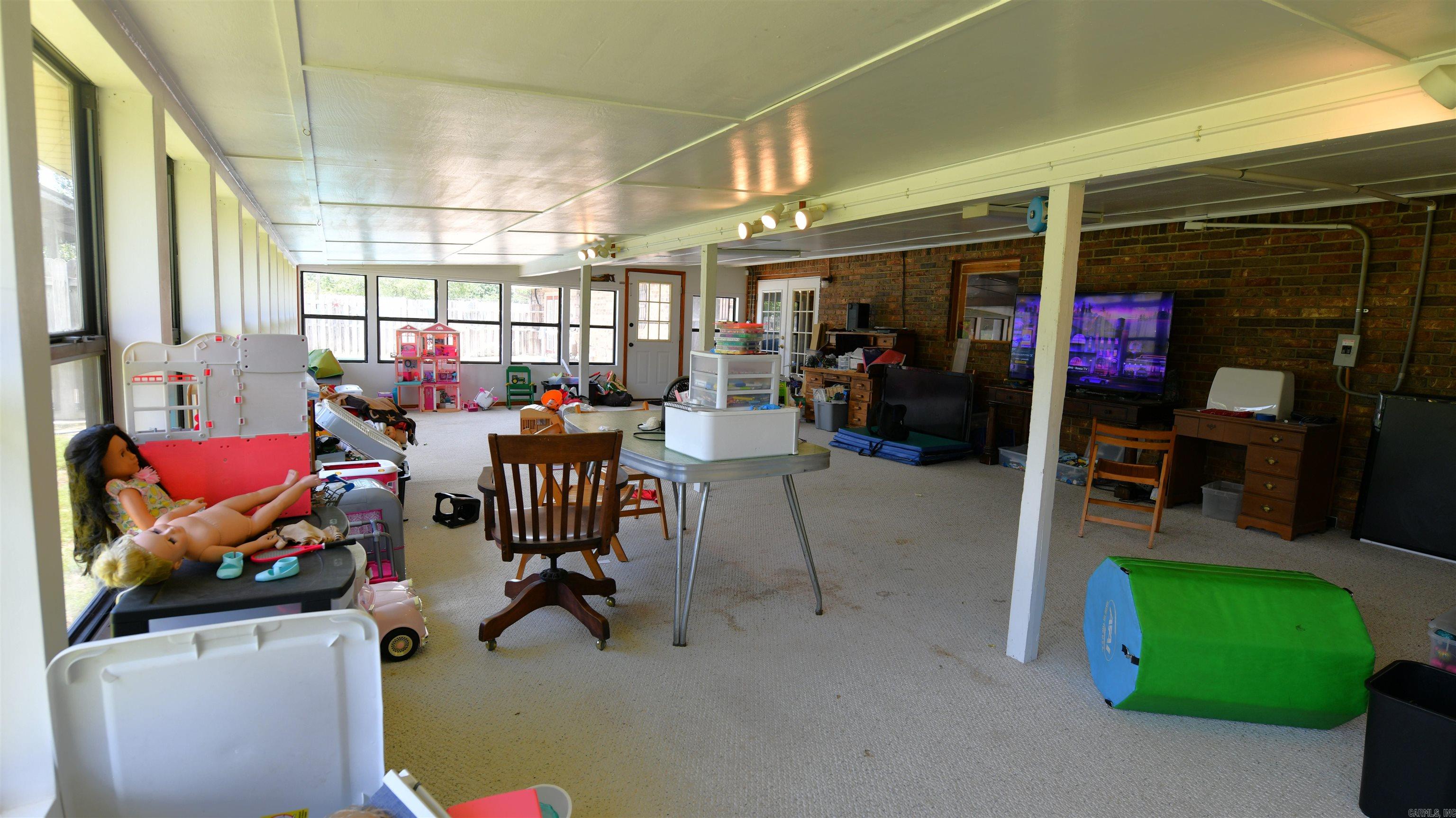 113 Myers Lane Mena, AR 71953