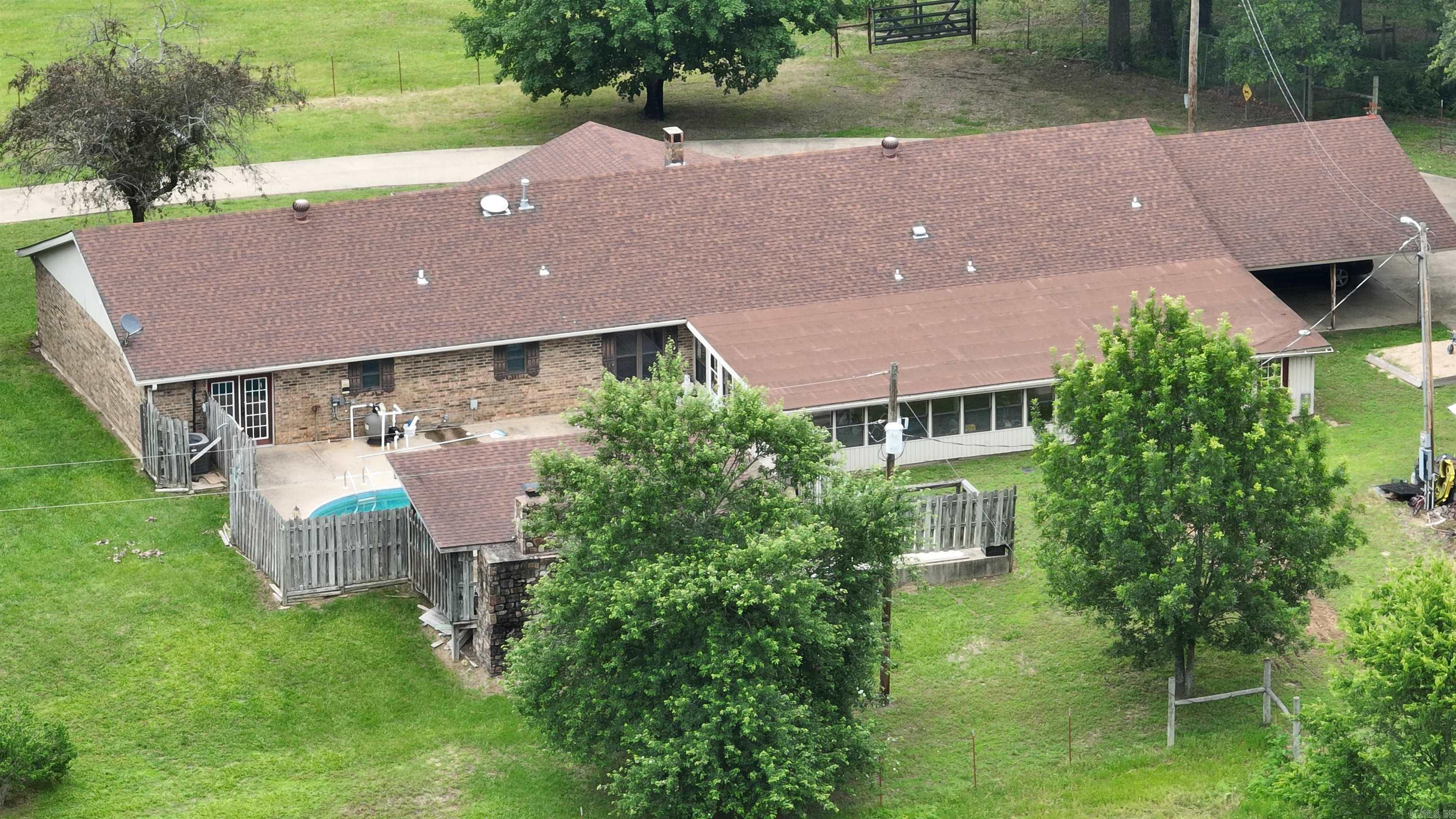 113 Myers Lane Mena, AR 71953