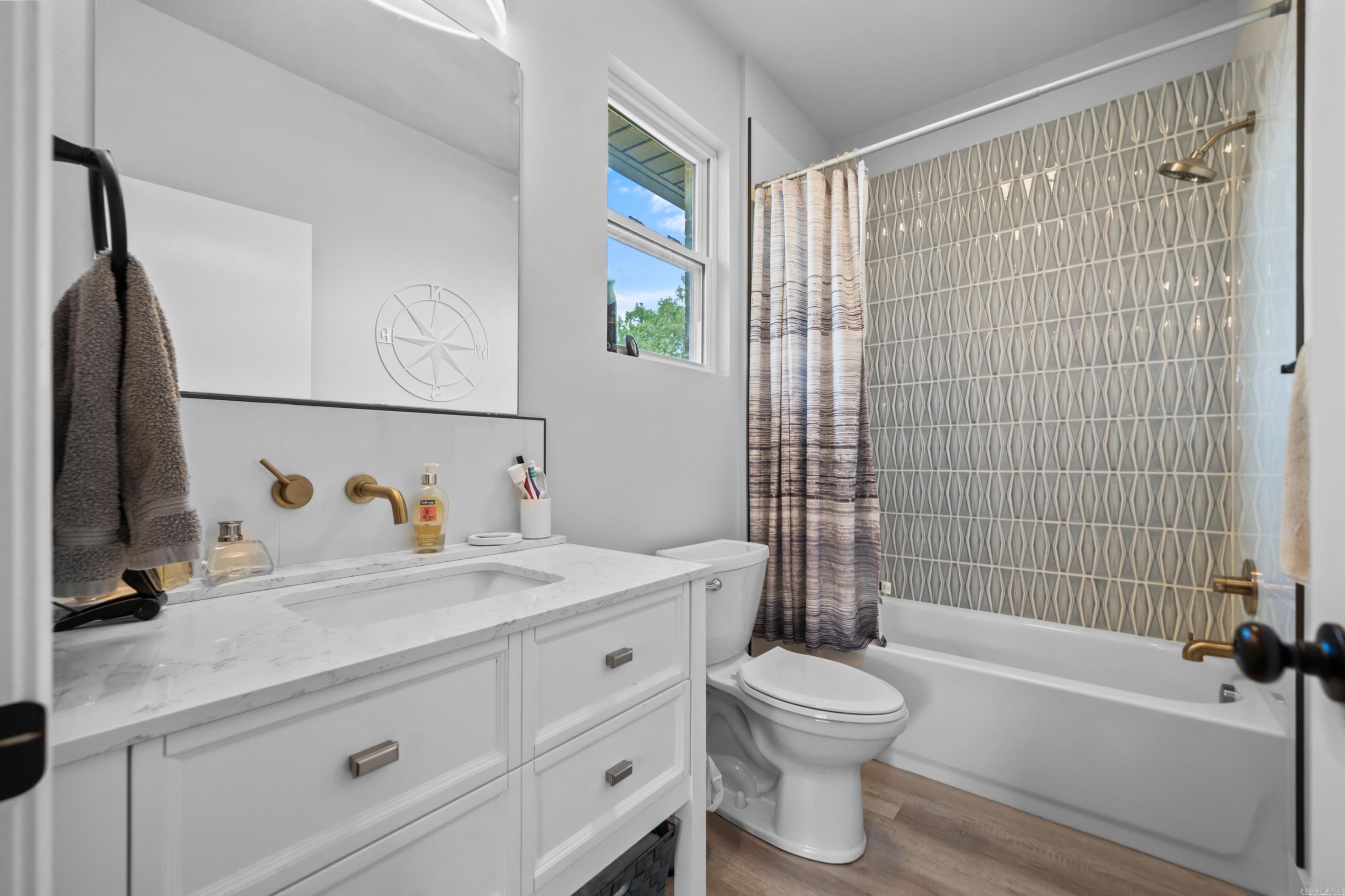 141  Ridgeway  Hot Springs, AR