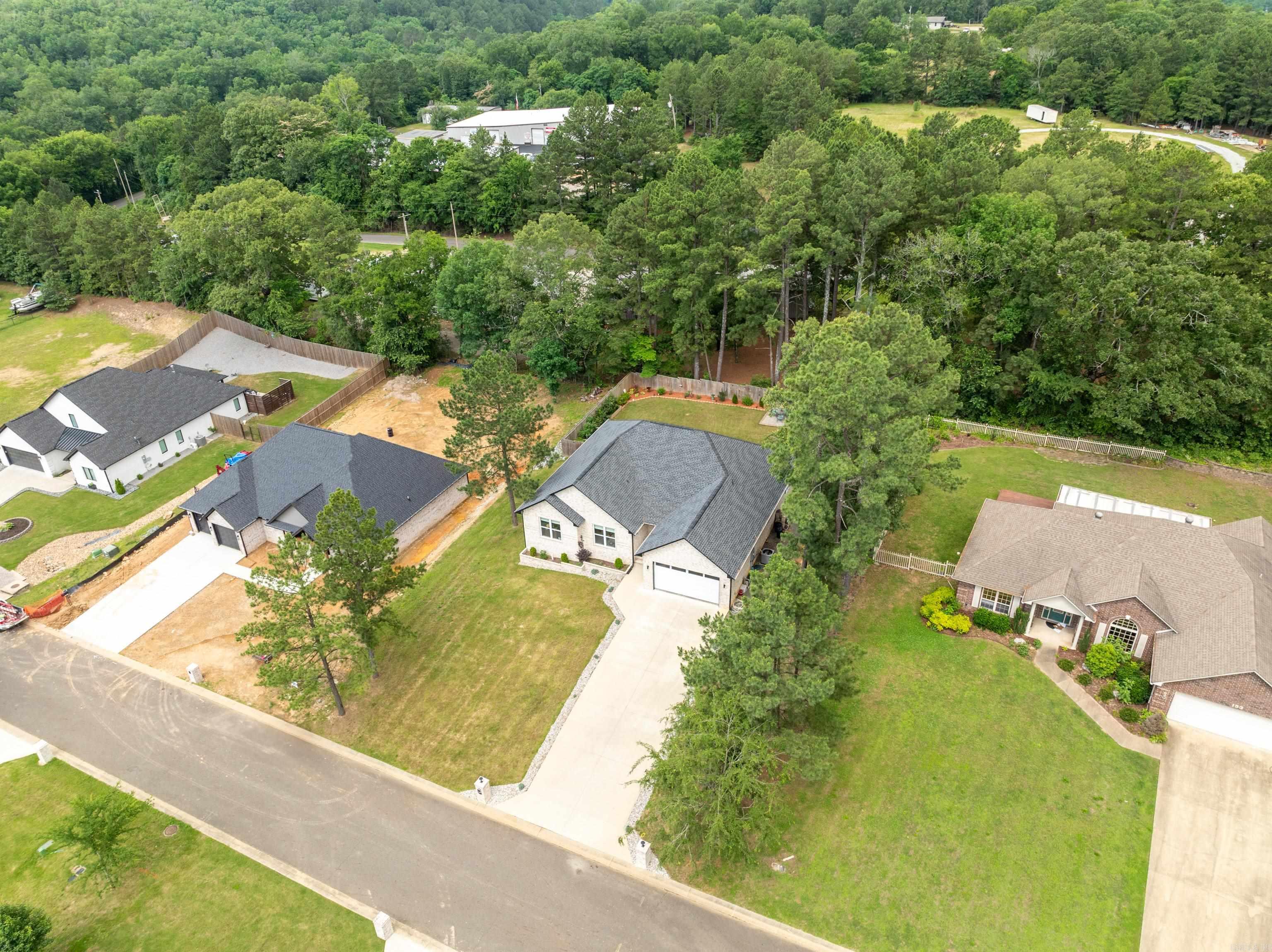 141  Ridgeway  Hot Springs, AR
