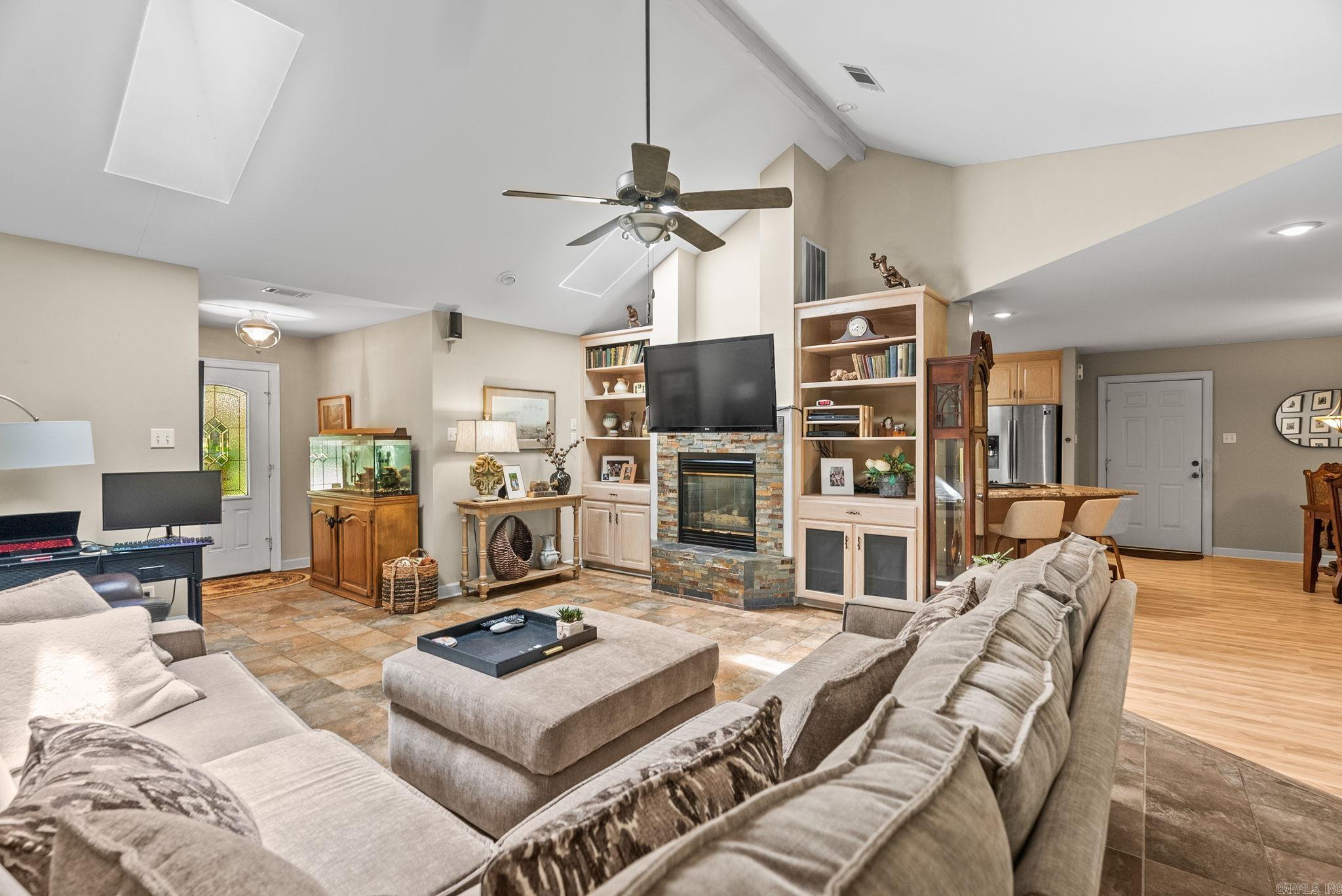 12  Bluebird  Conway, AR