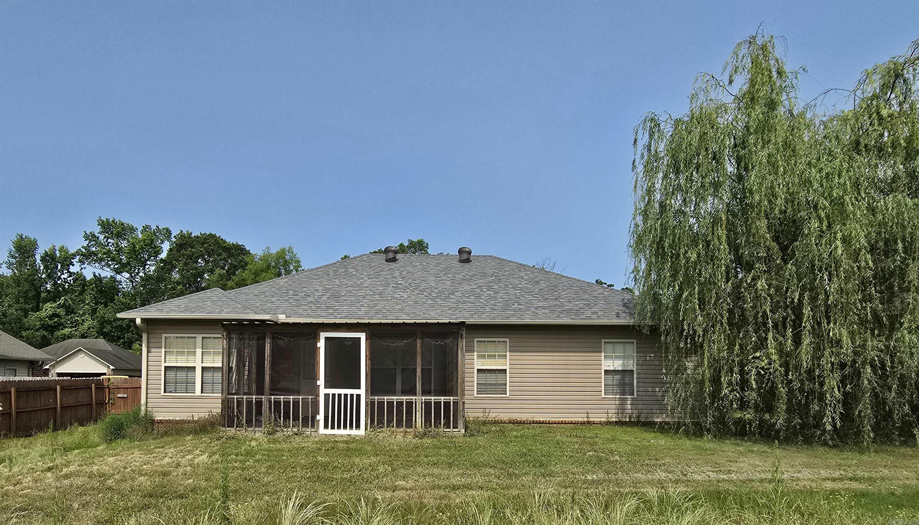 215  Weathering Circle  Austin, AR
