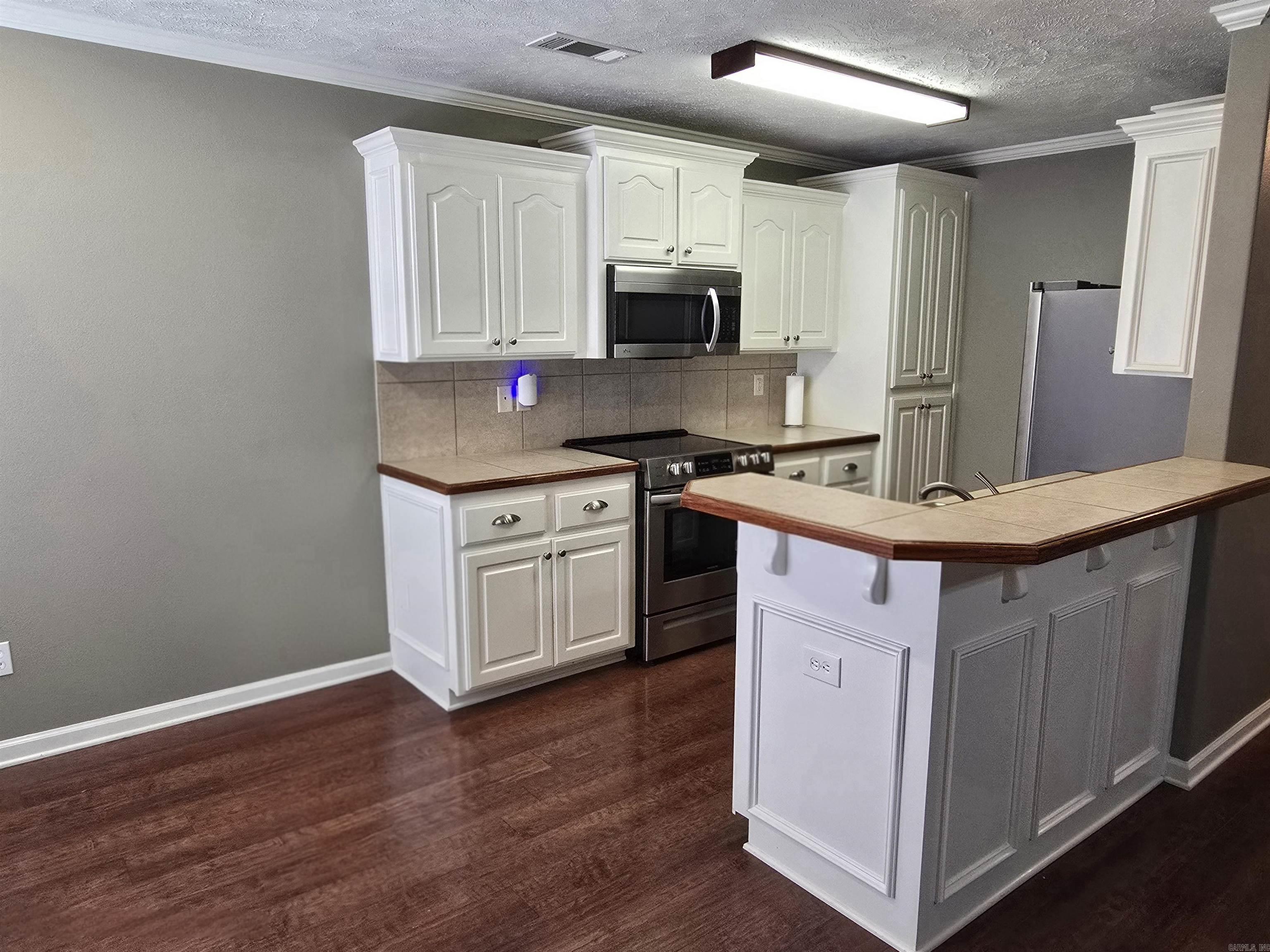 215  Weathering Circle  Austin, AR