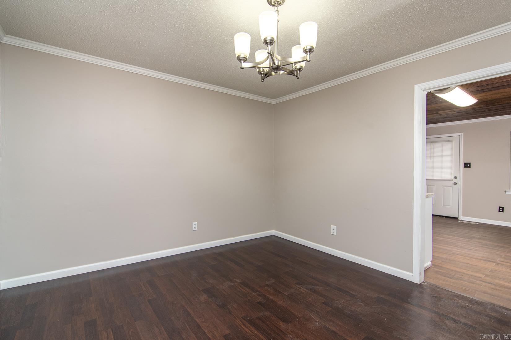 2200  Black River  North Little Rock, AR