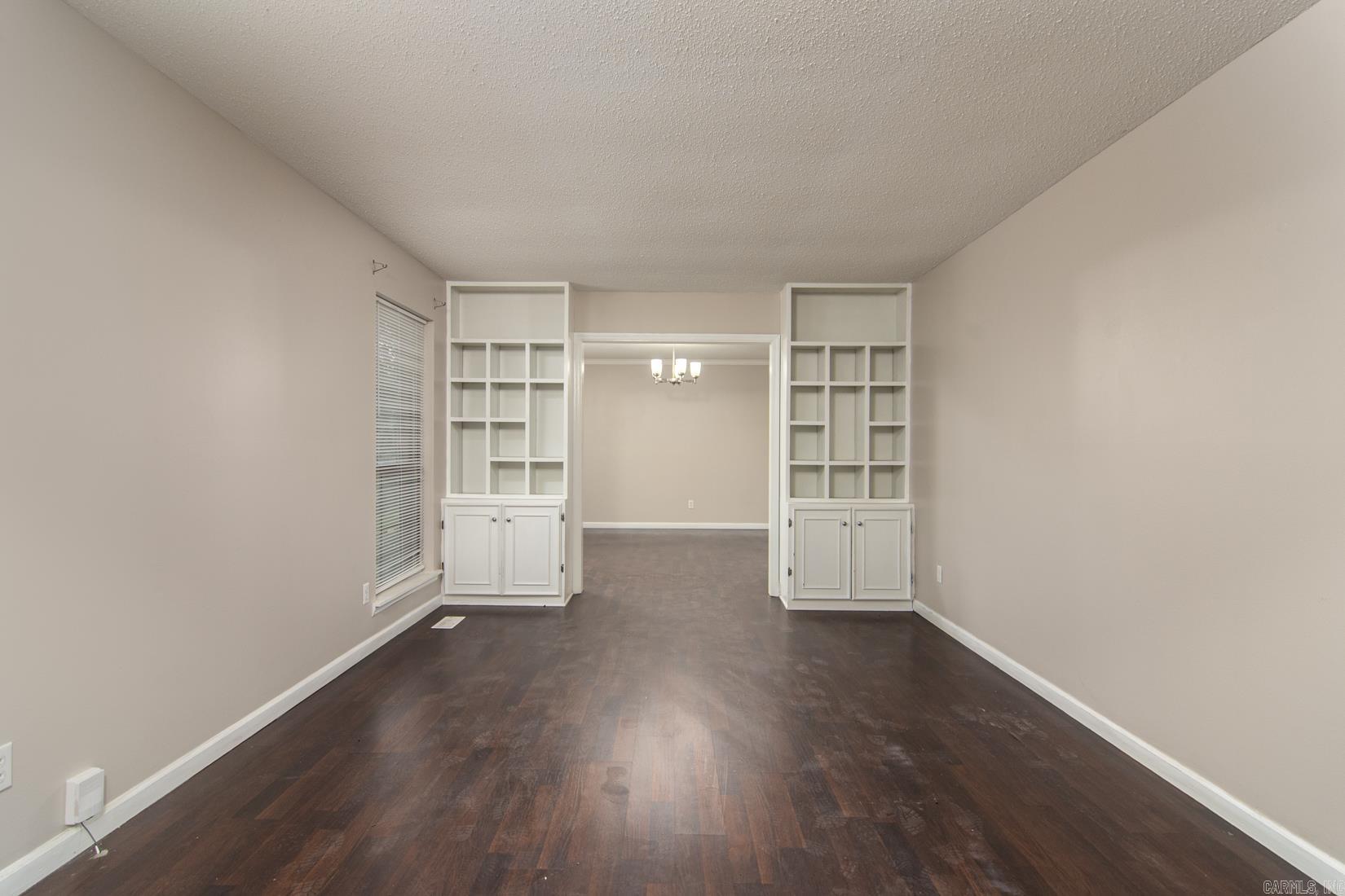 2200  Black River  North Little Rock, AR