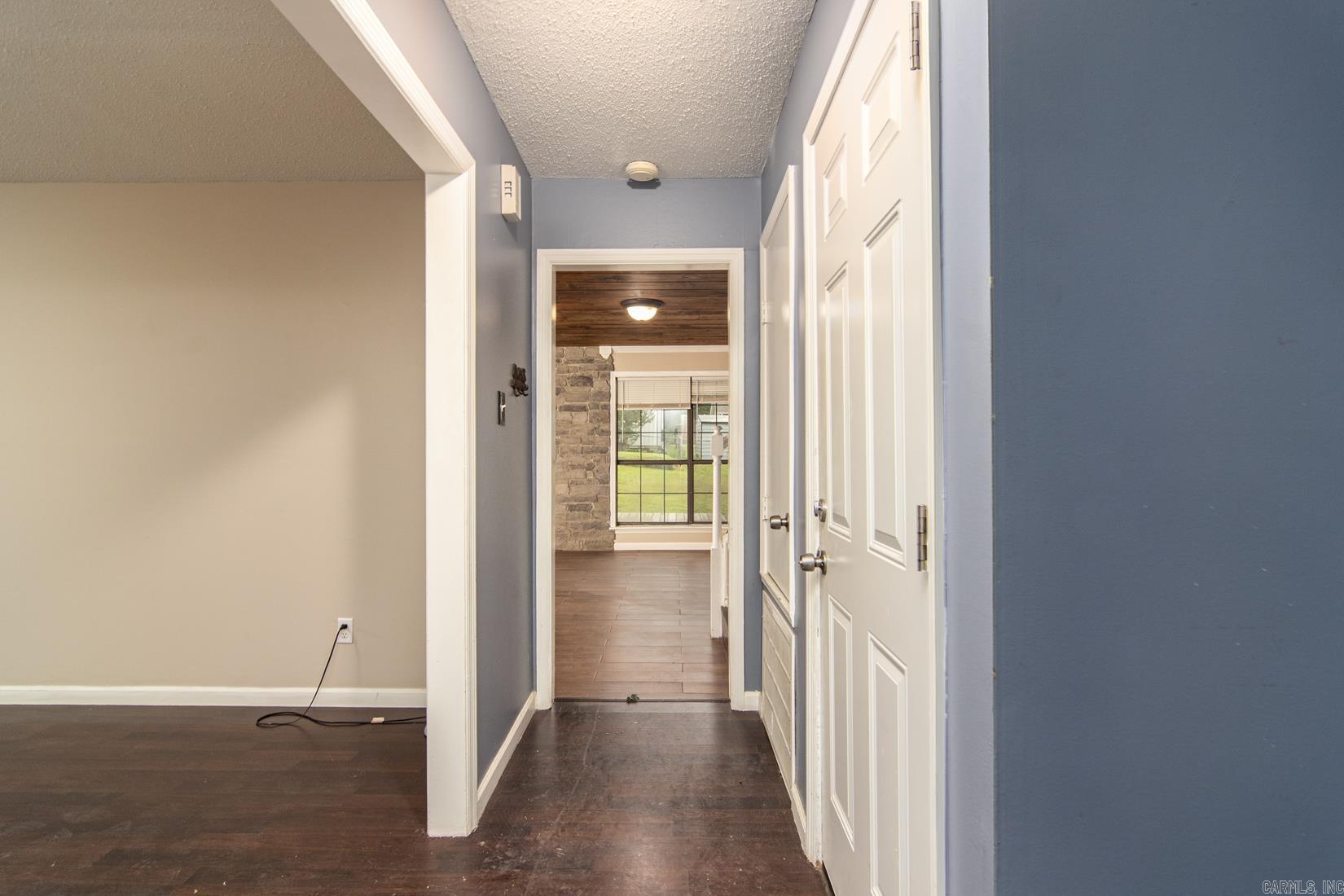 2200  Black River  North Little Rock, AR