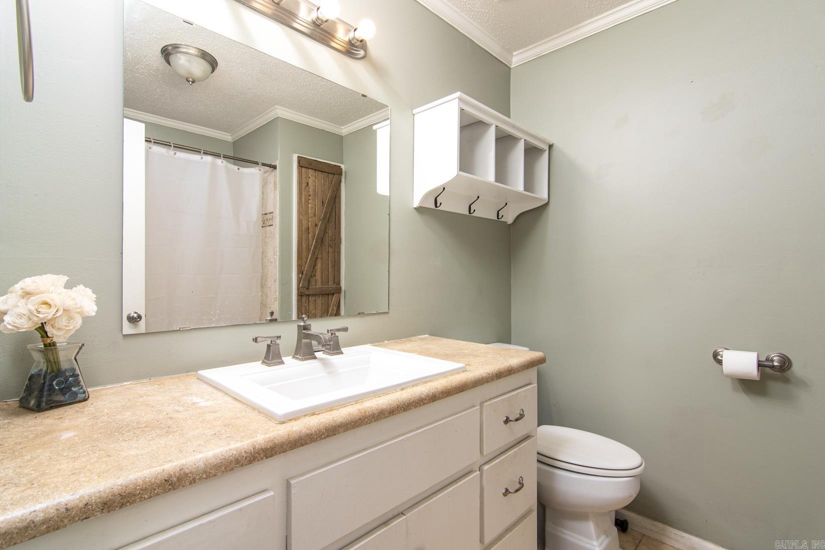 2200  Black River  North Little Rock, AR