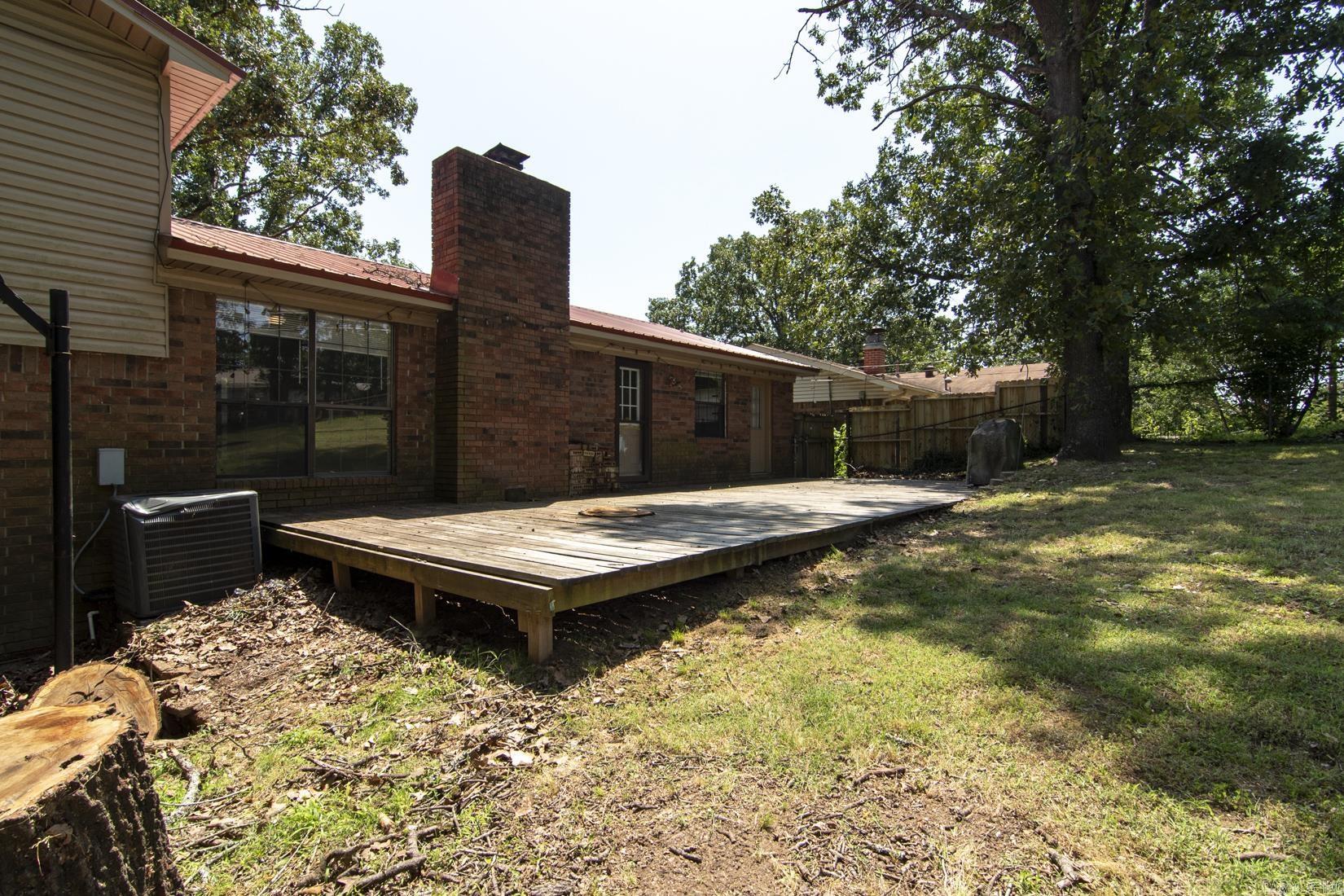 2200  Black River  North Little Rock, AR