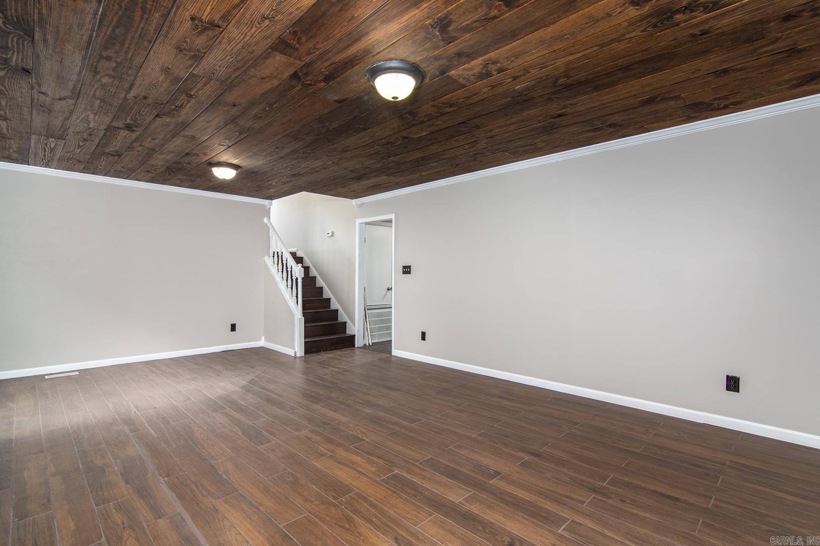 2200  Black River  North Little Rock, AR