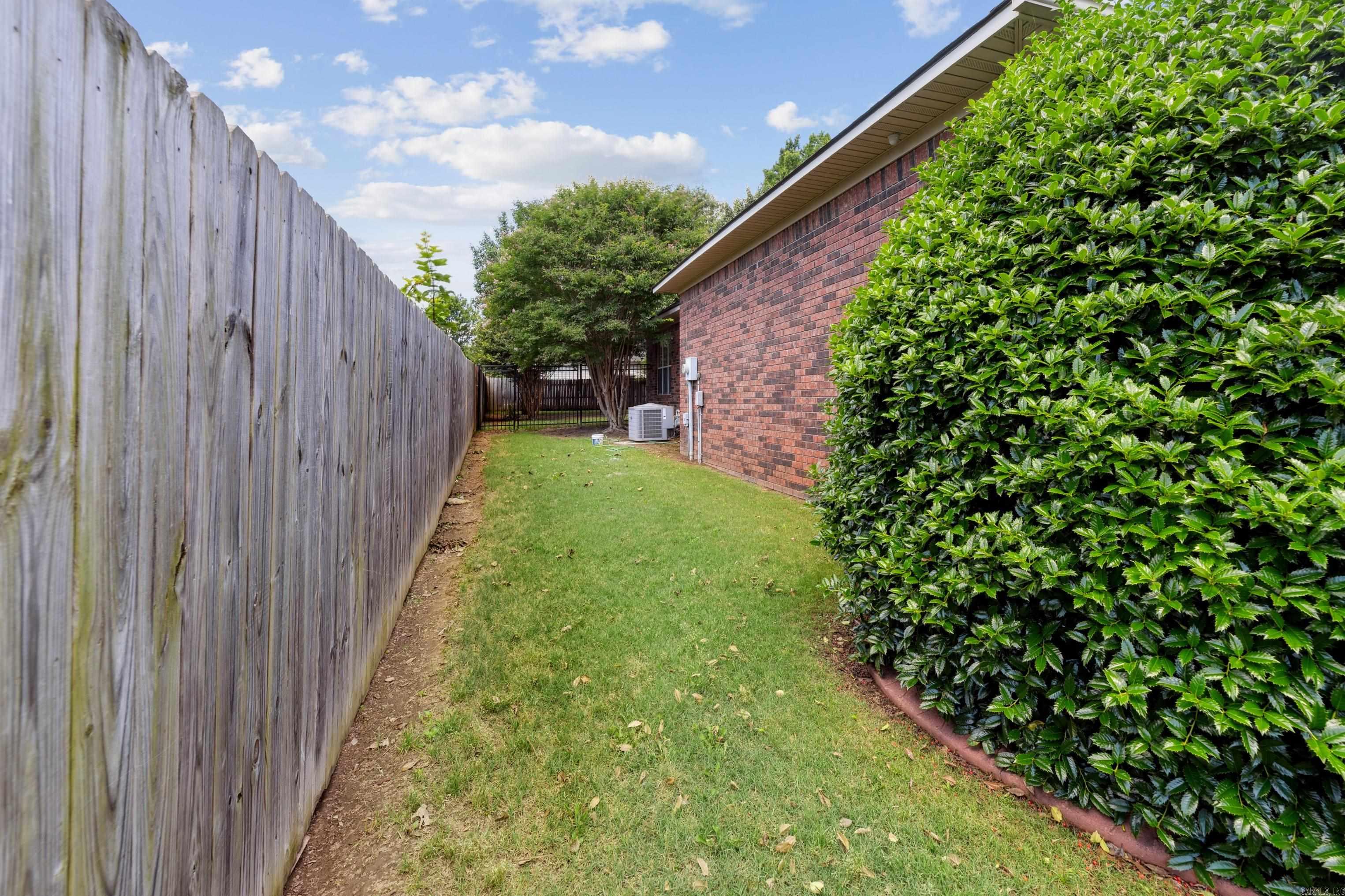 1045  Spatz Cir  Conway, AR