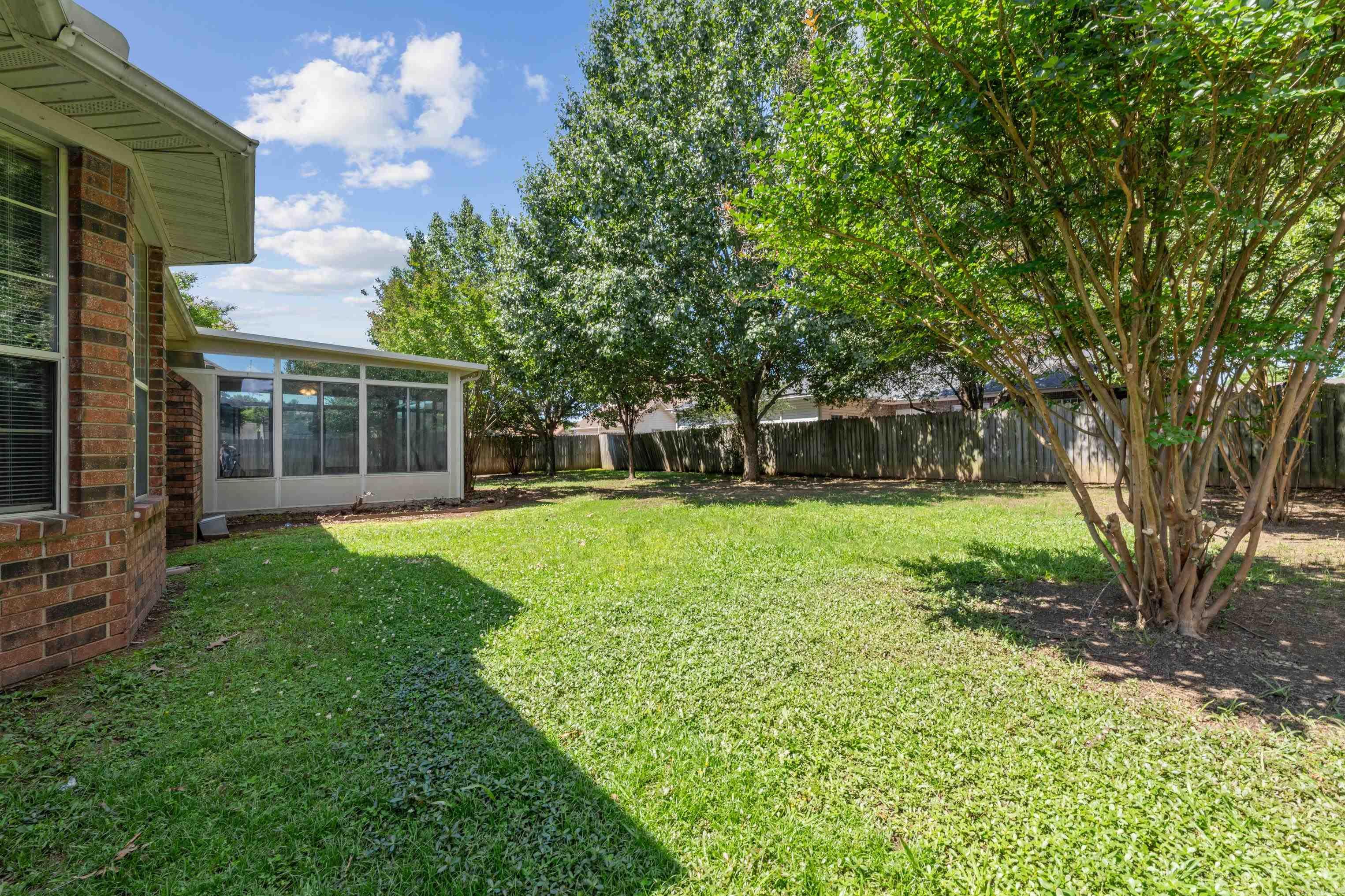1045  Spatz Cir  Conway, AR