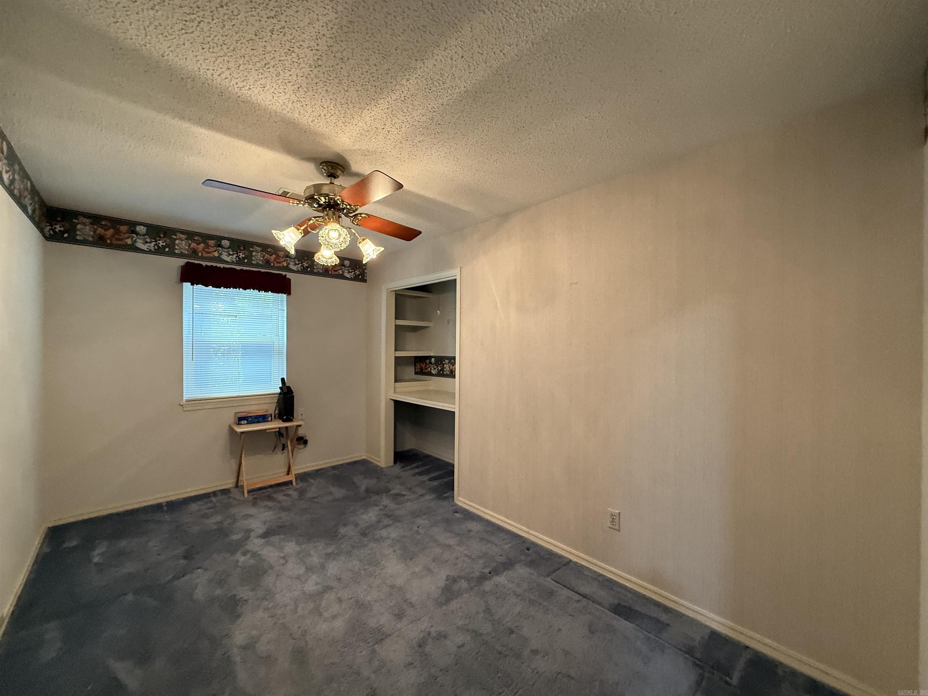 132  Dunn Hollow  Fairfield Bay, AR
