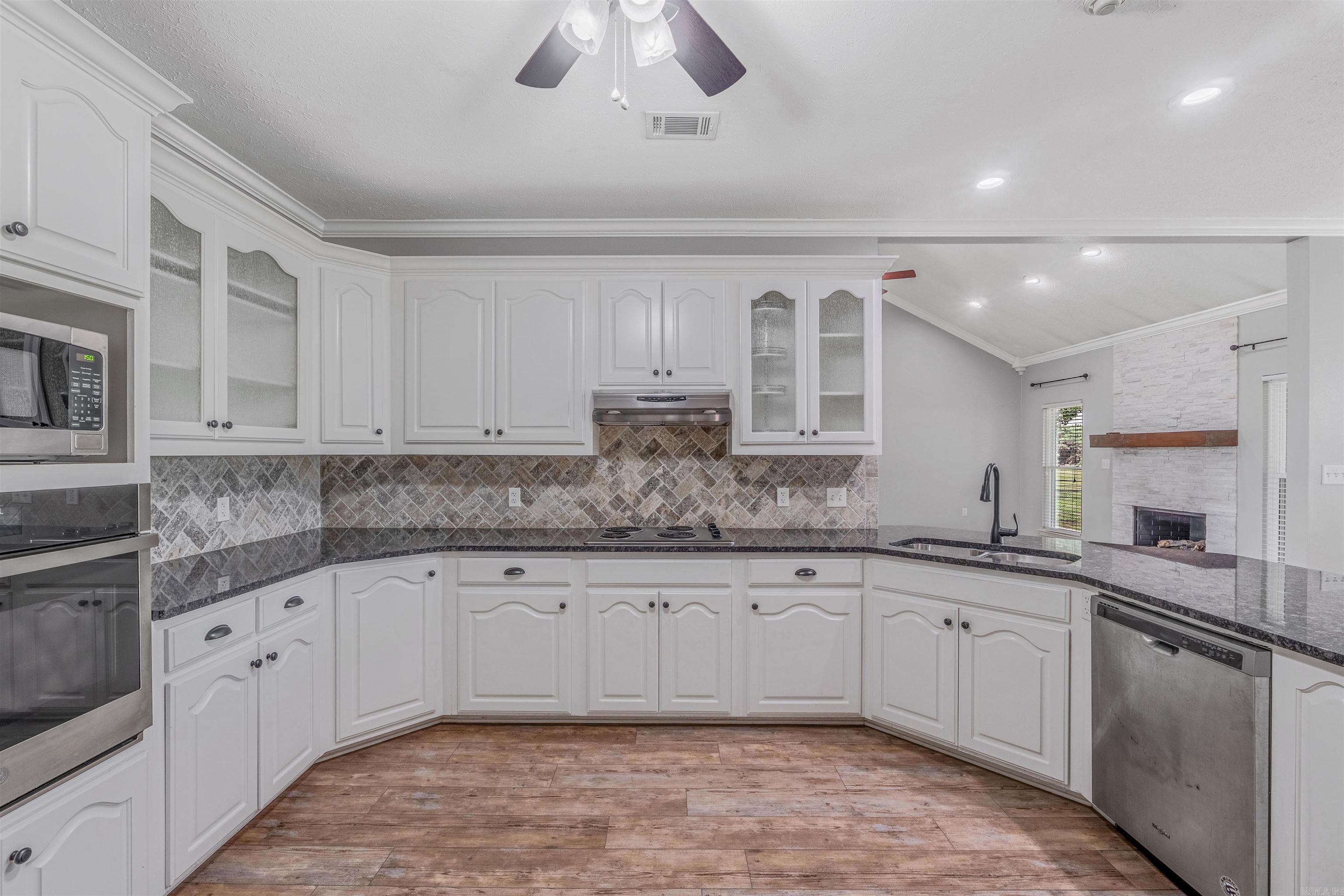 363  Highway 225 E  Greenbrier, AR