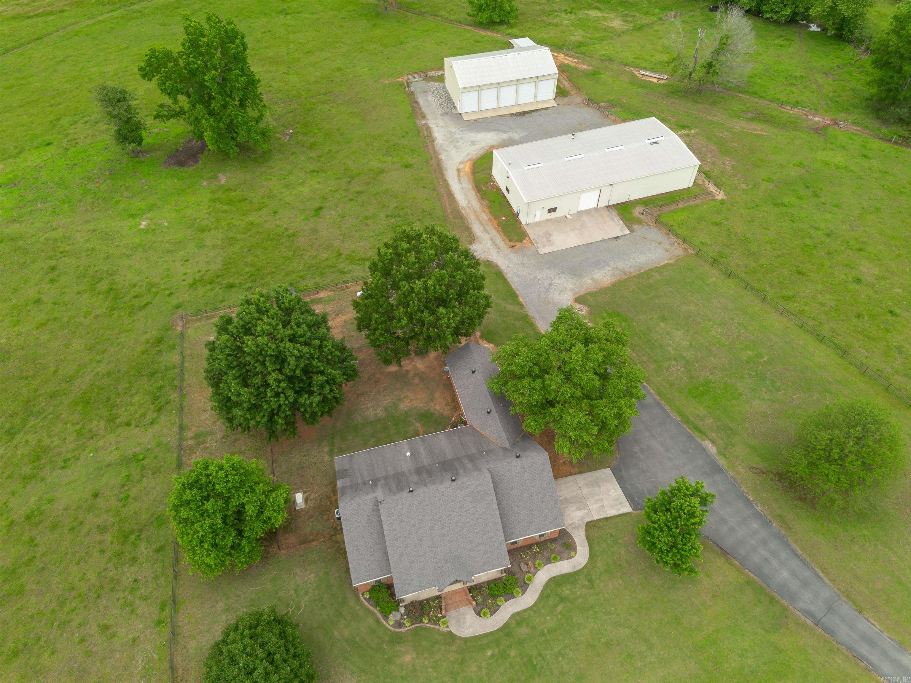 363  Highway 225 E  Greenbrier, AR