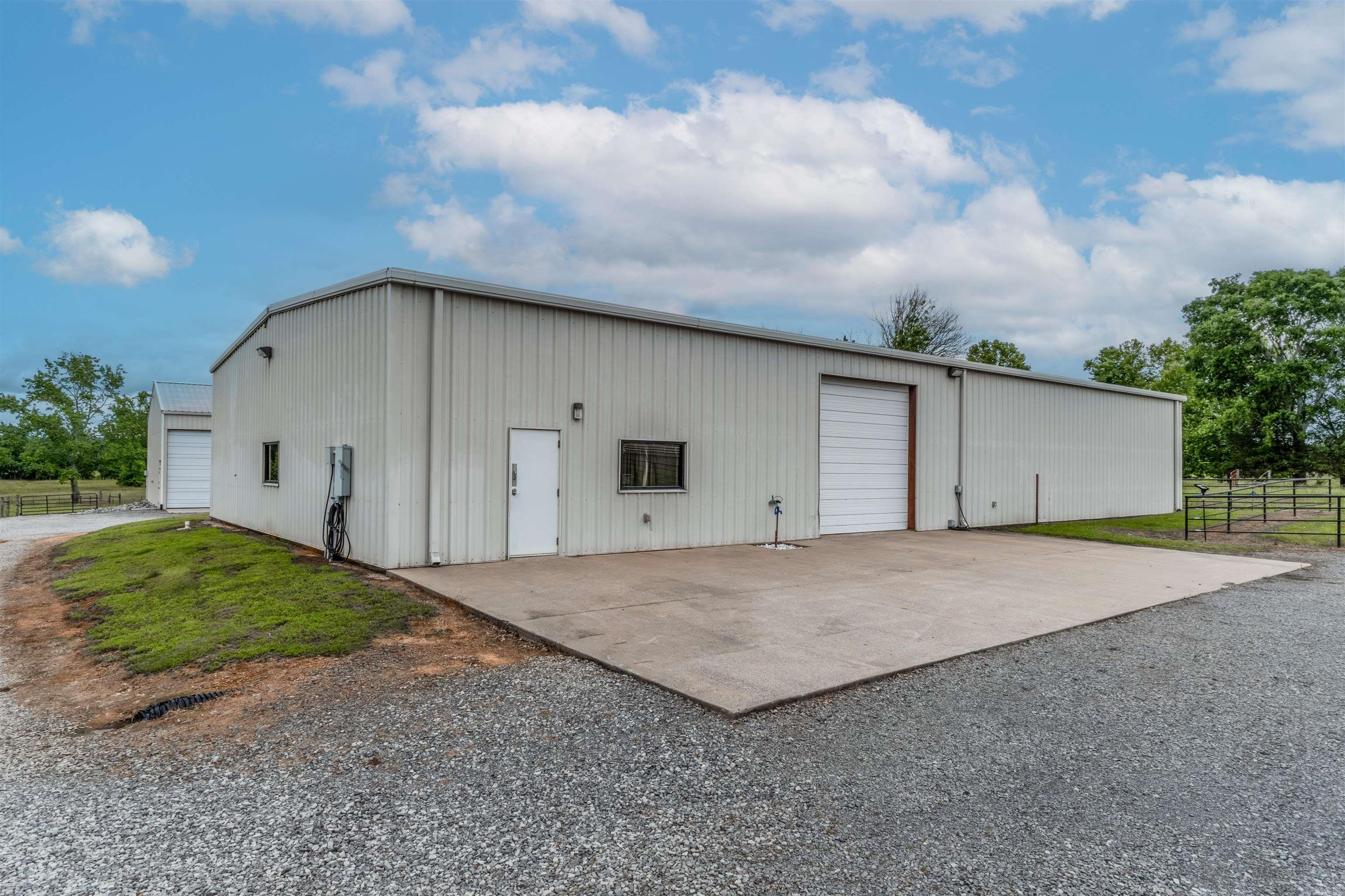 363  Highway 225 E  Greenbrier, AR