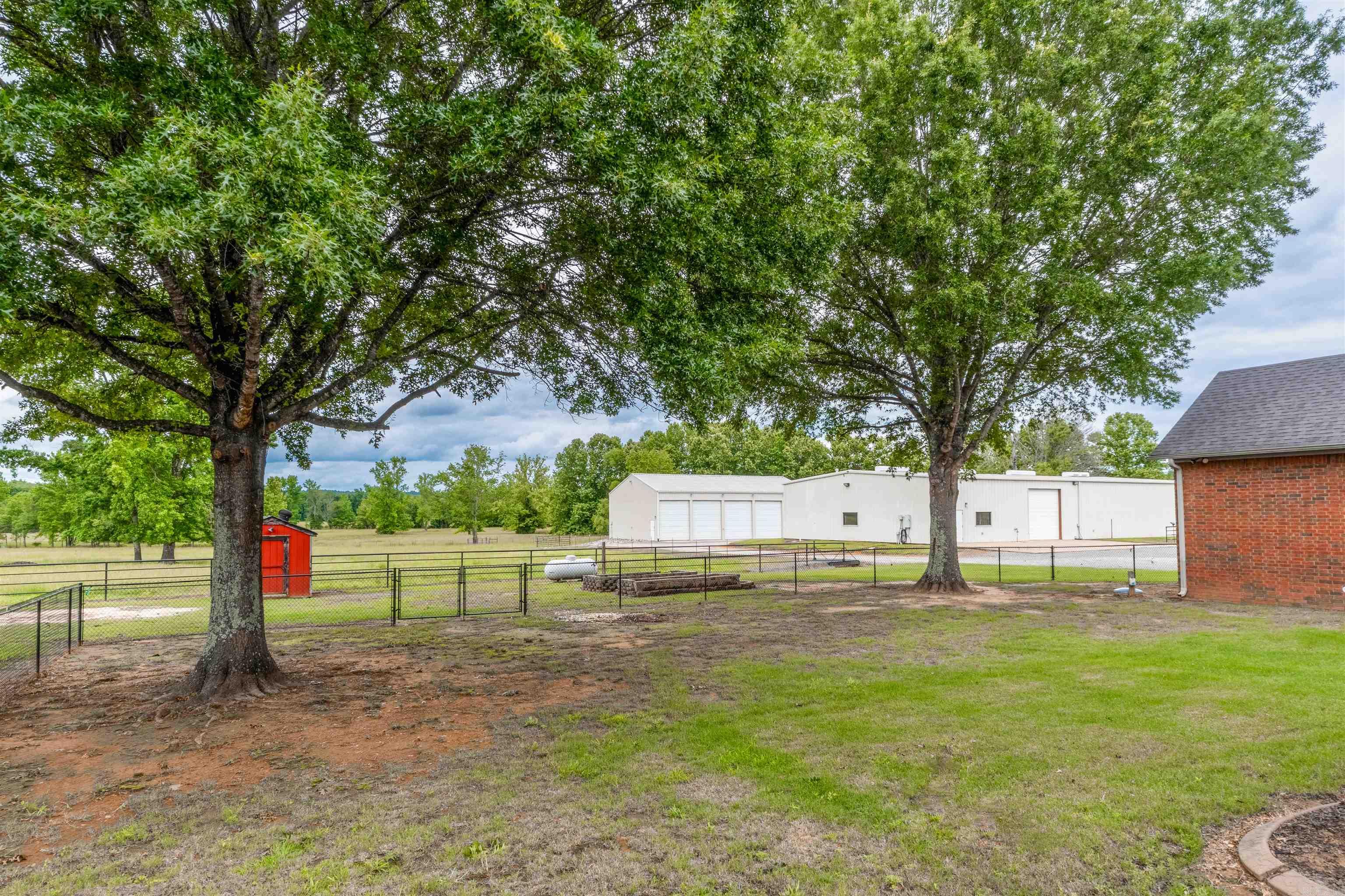 363  Highway 225 E  Greenbrier, AR