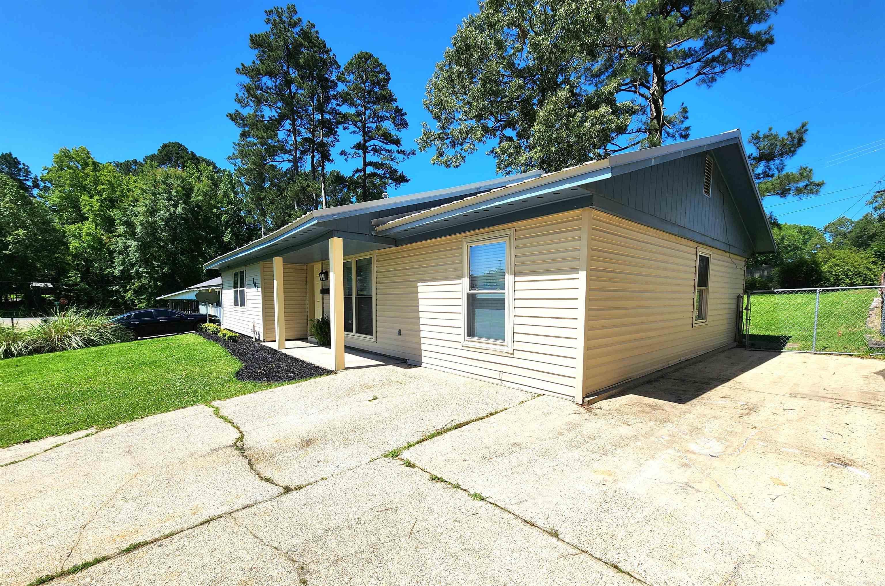 104  Tanglewood  El Dorado, AR
