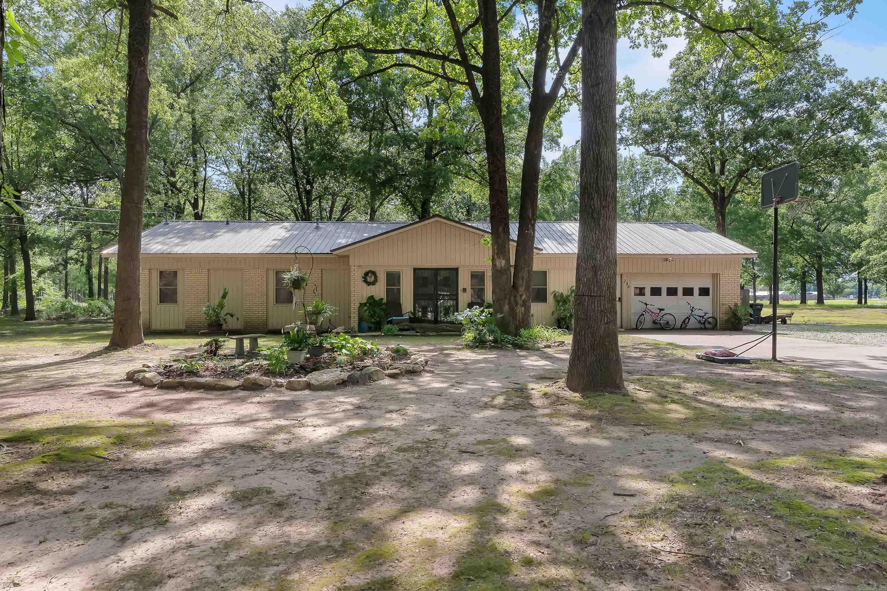 234  Robin  Walnut Ridge, AR