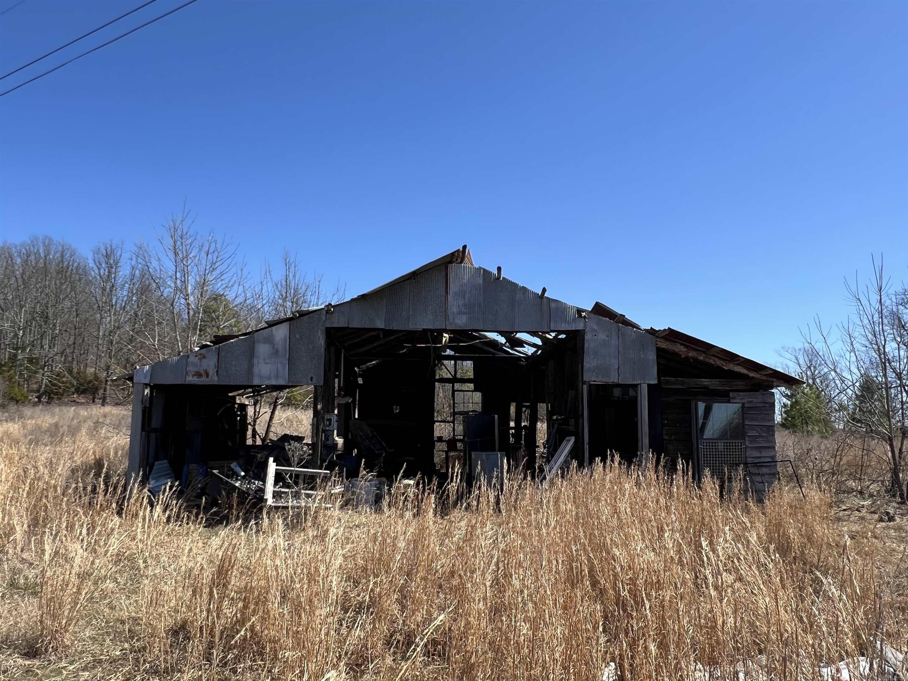 699  Almond  Jerusalem, AR