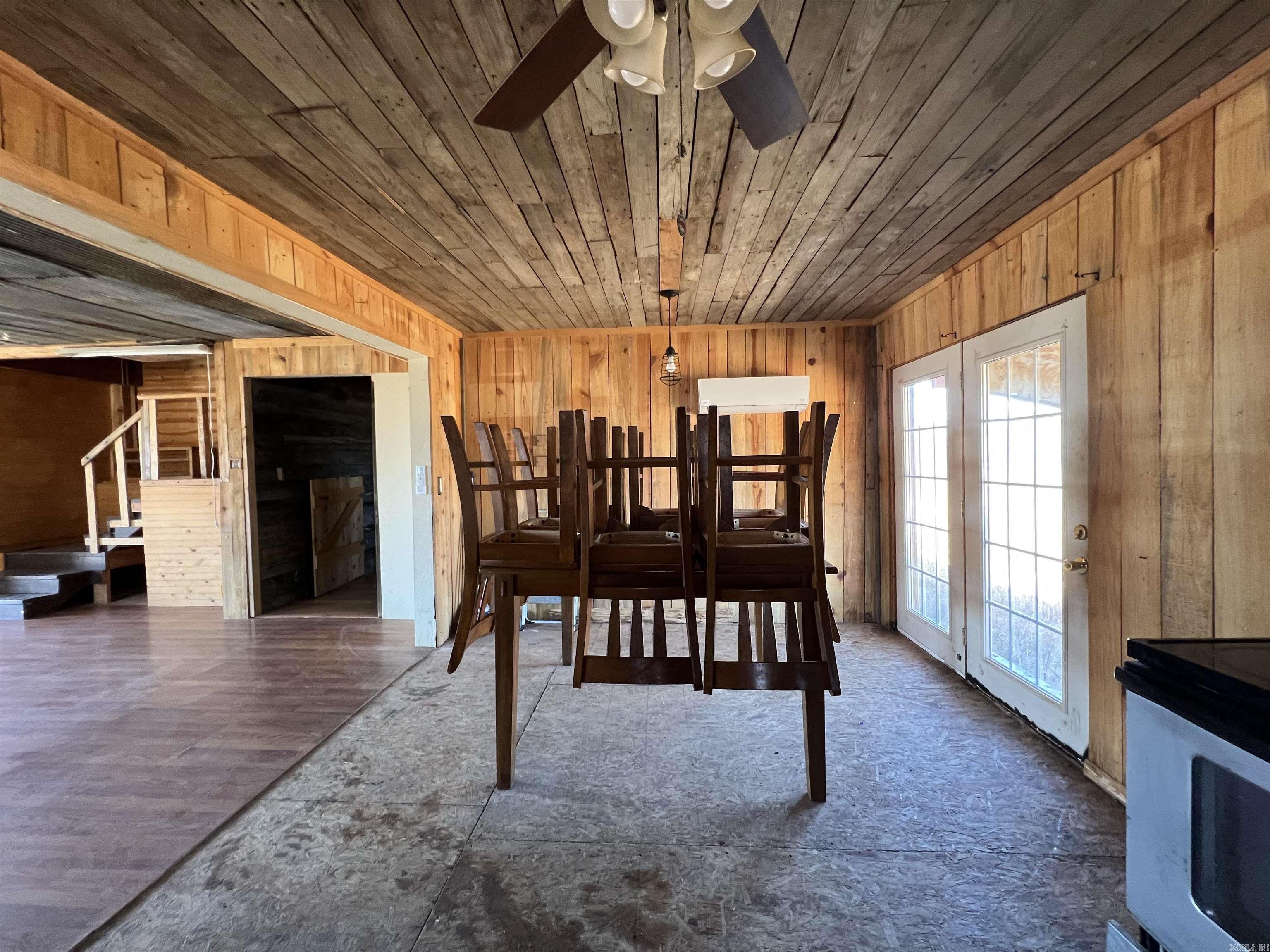 699  Almond  Jerusalem, AR