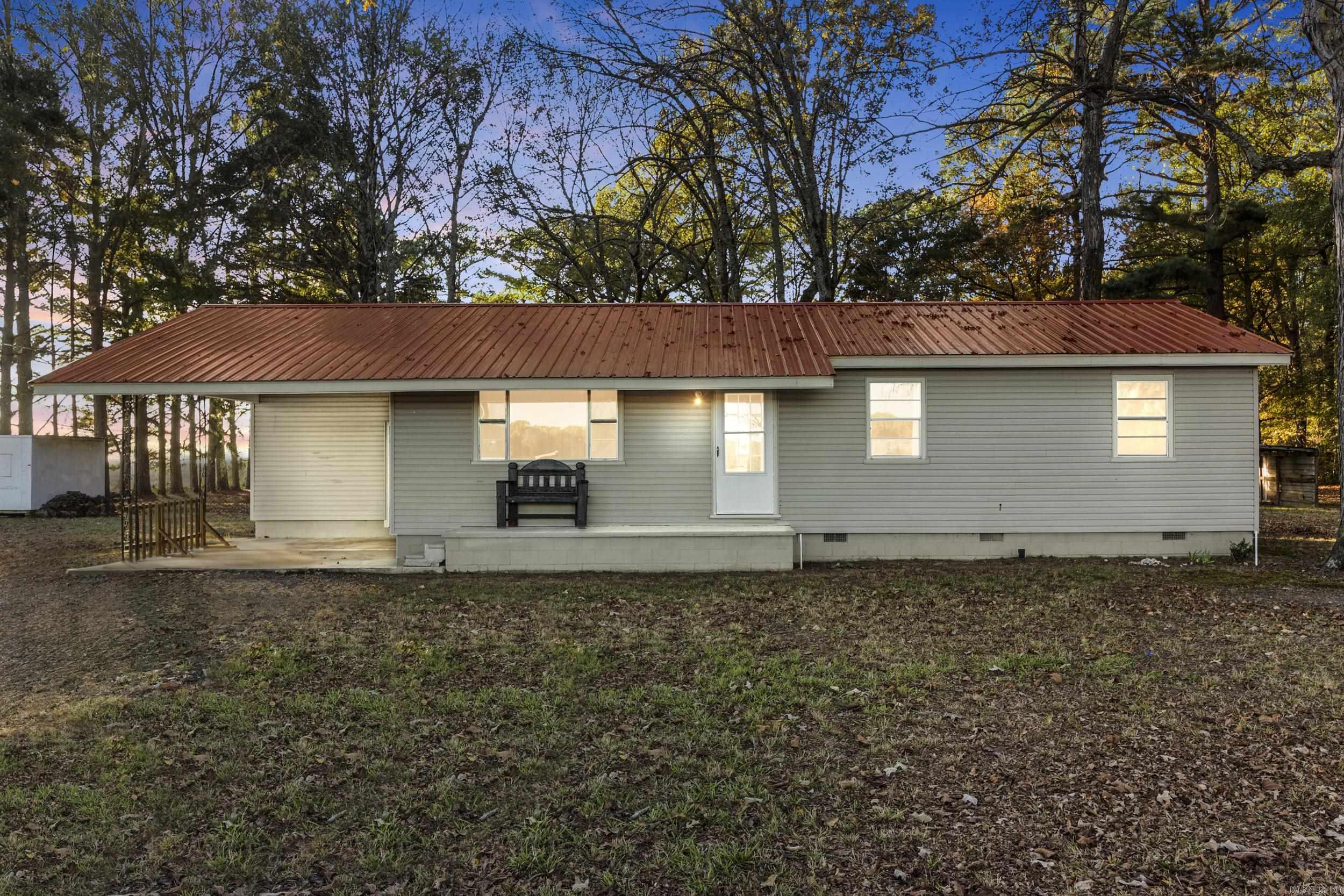 17440  Highway 11  Griffithville, AR