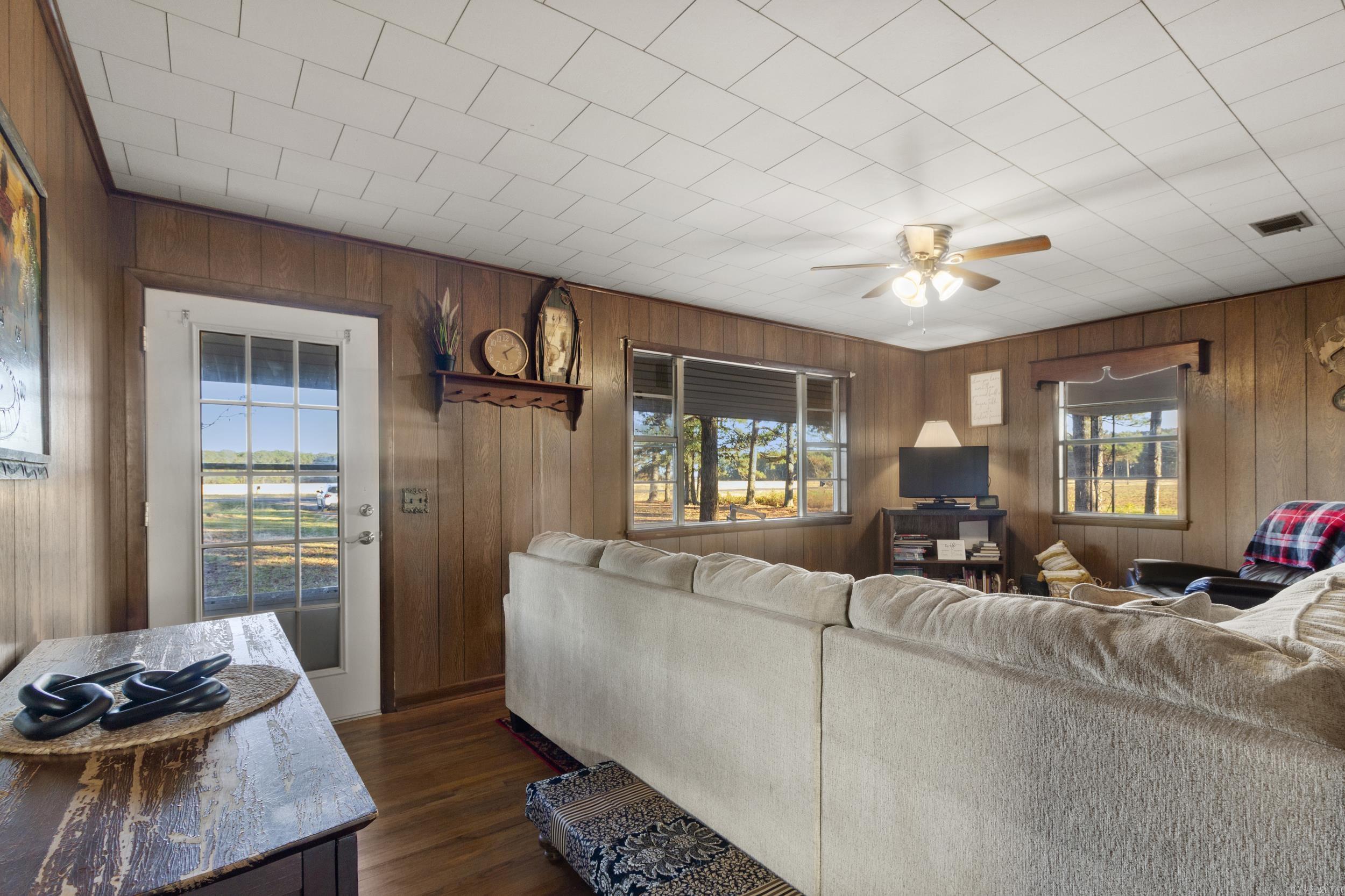 17440  Highway 11  Griffithville, AR